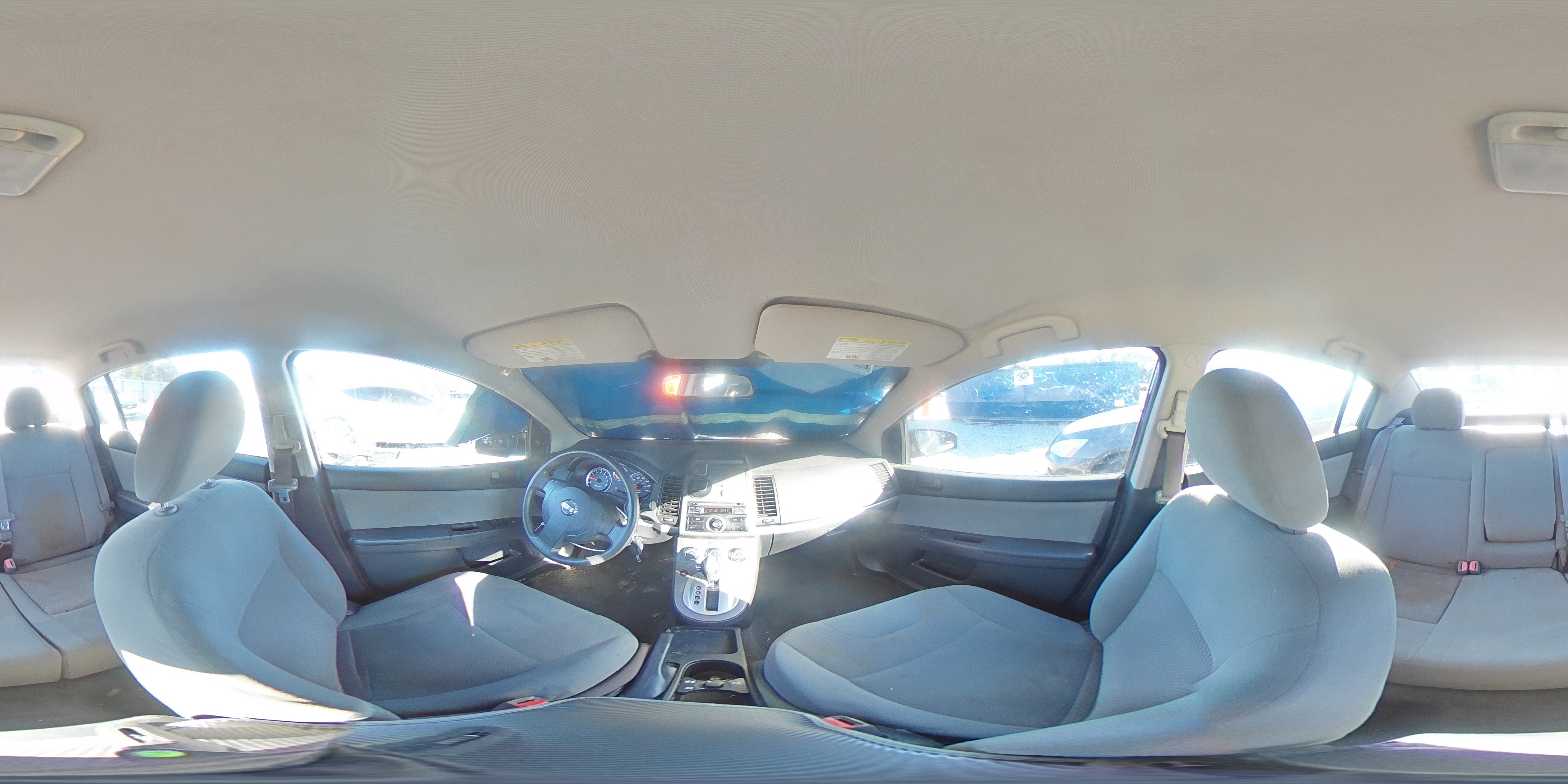 2012 Nissan Sentra - Image 15