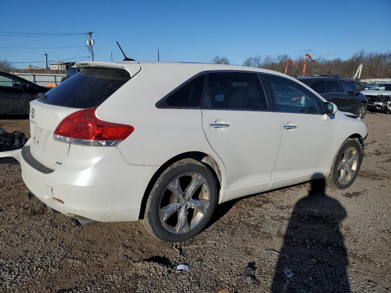 2010 Toyota Venza - Image 3