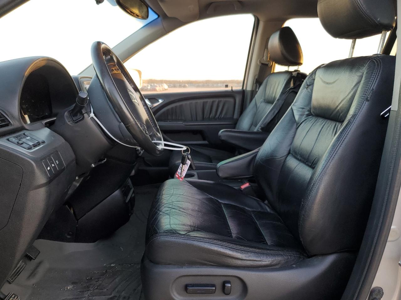 2008 Honda Odyssey - Image 7