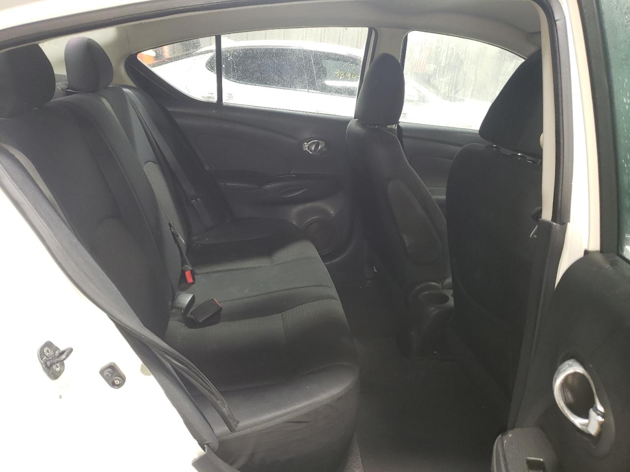 2013 Nissan Versa - Image 10