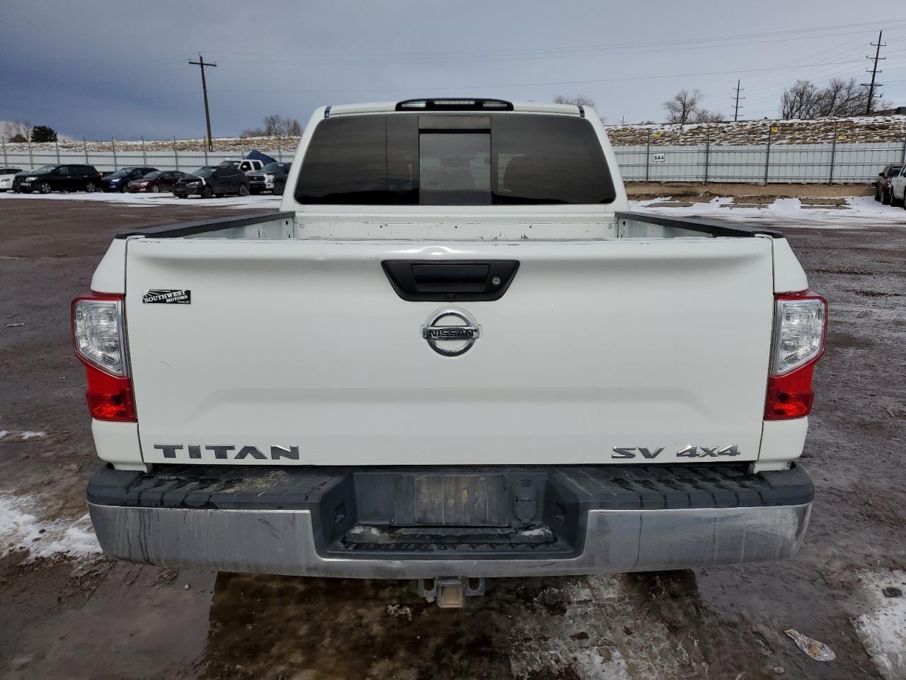 2018 Nissan Titan - Image 6