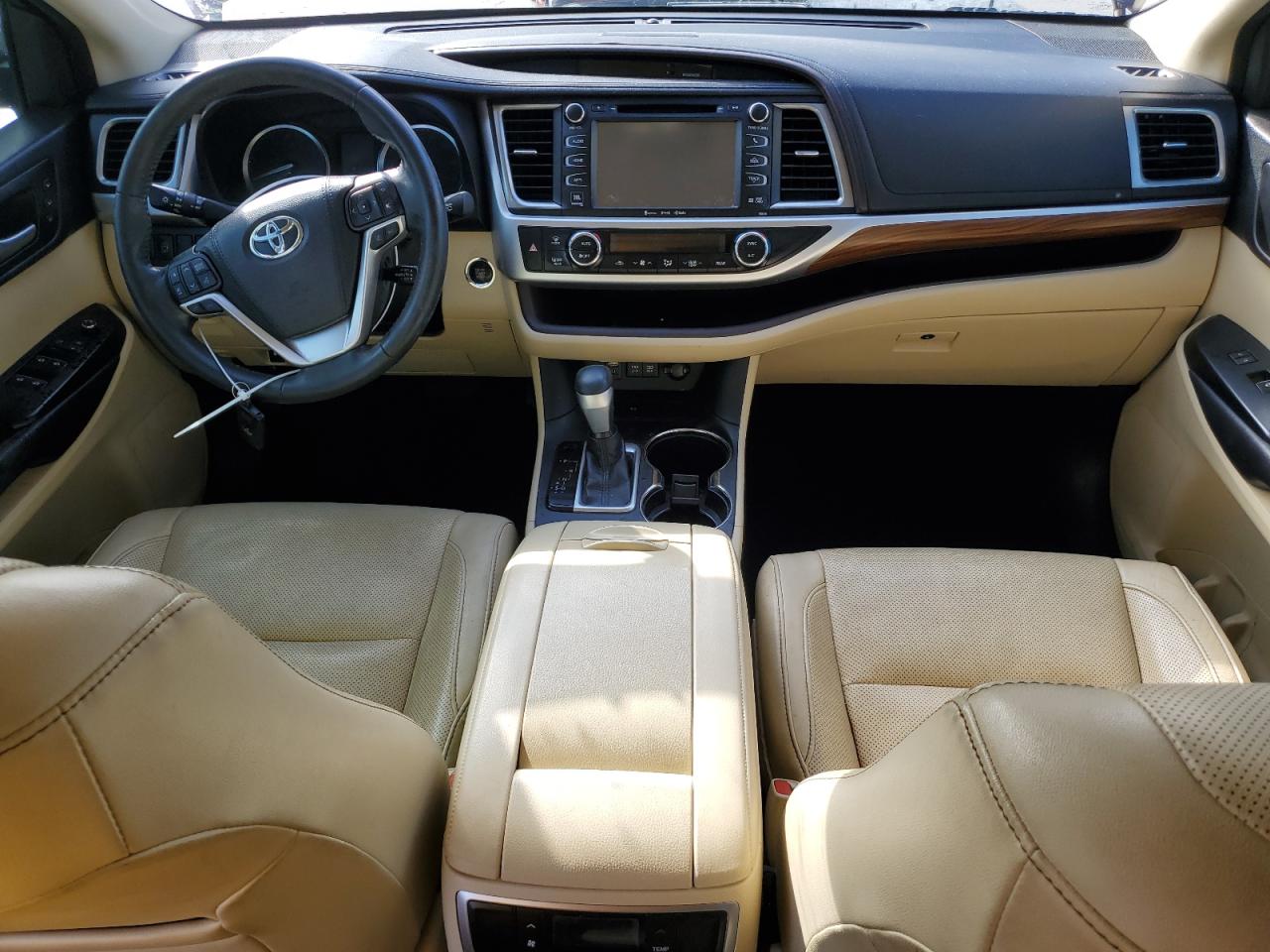 2018 Toyota Highlander - Image 8