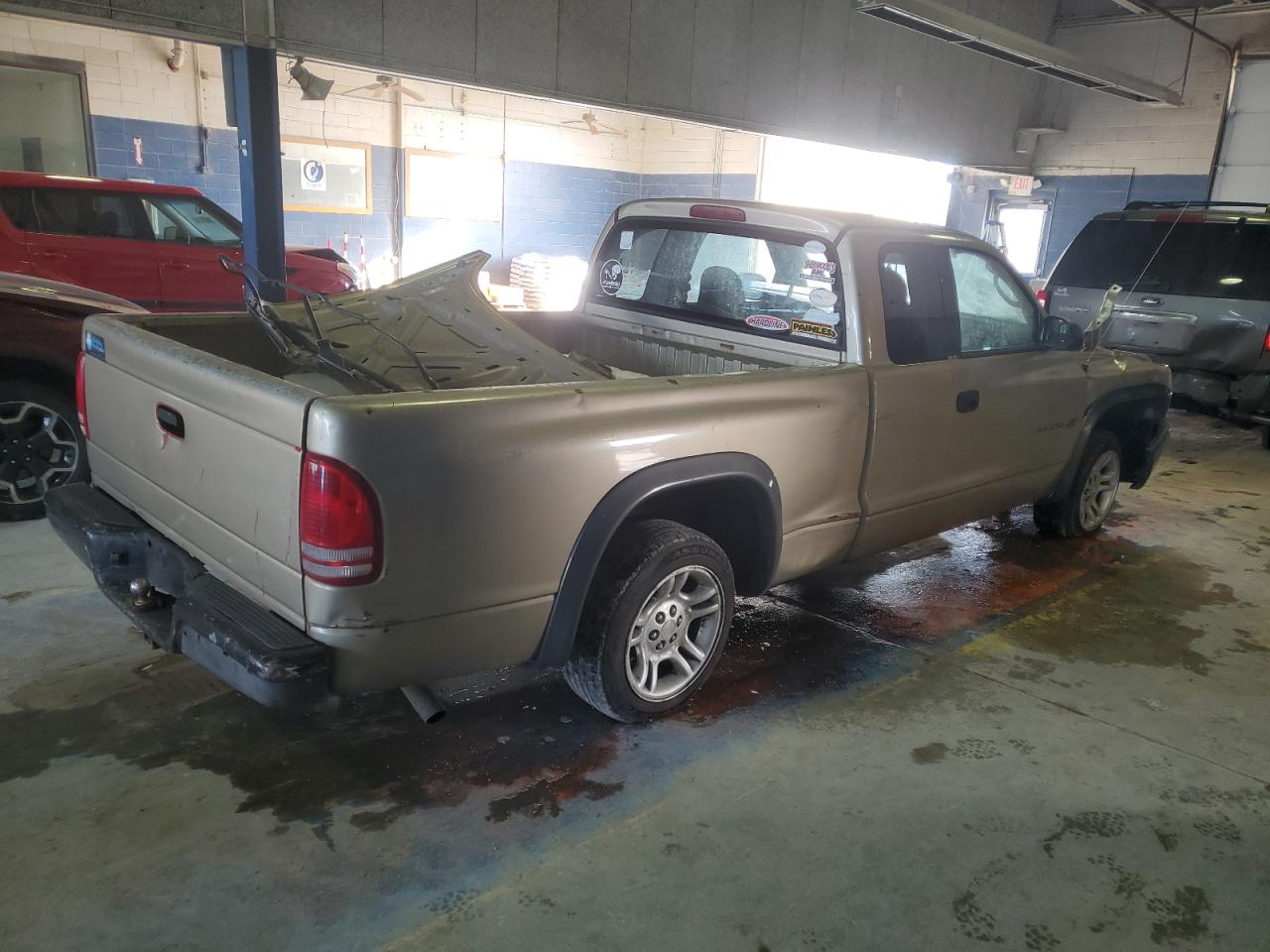 2002 Dodge Dakota - Image 3