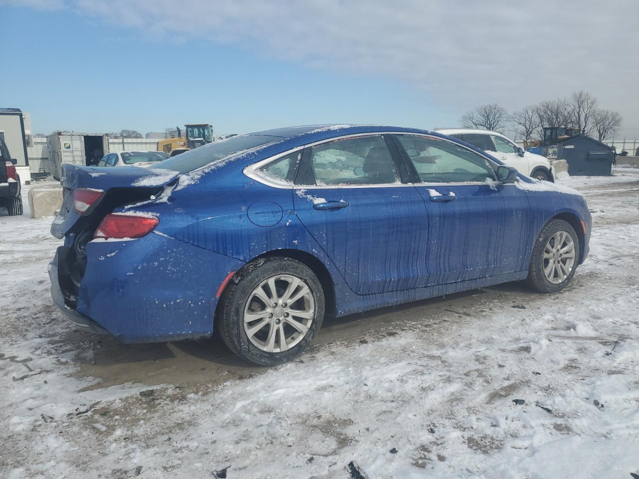2016 Chrysler 200 - Image 3