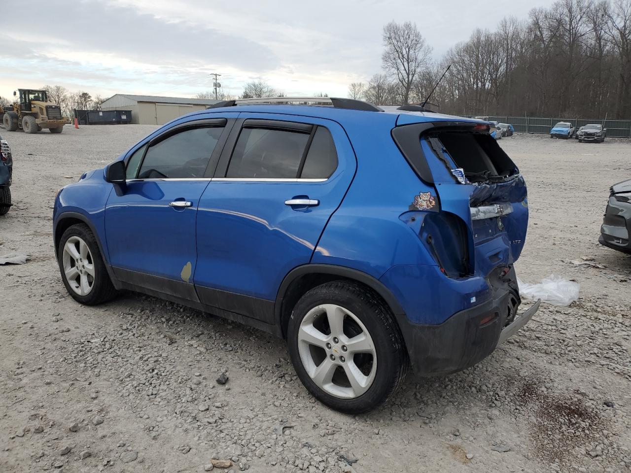 2015 Chevrolet Trax - Image 2
