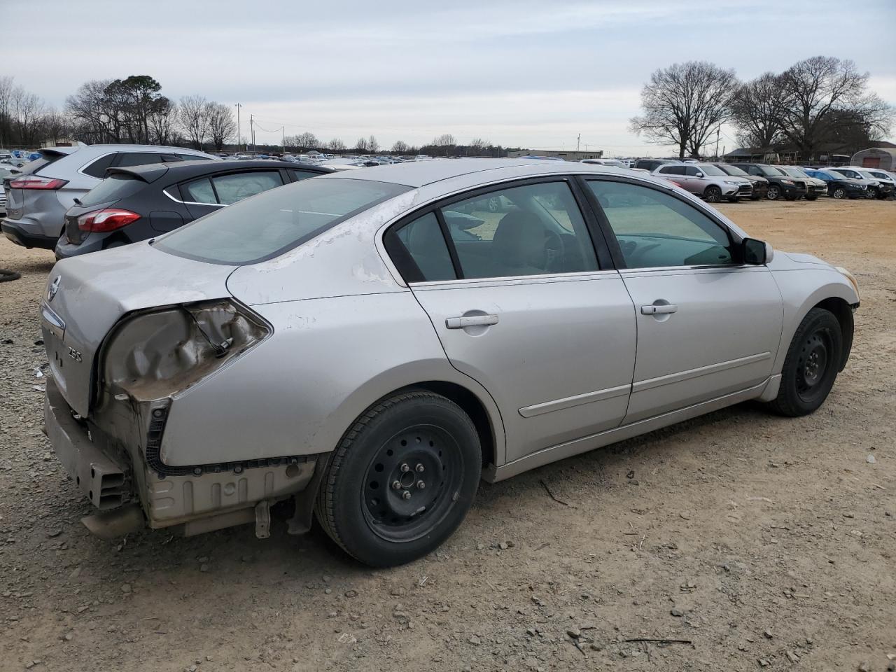 2010 Nissan Altima - Image 3