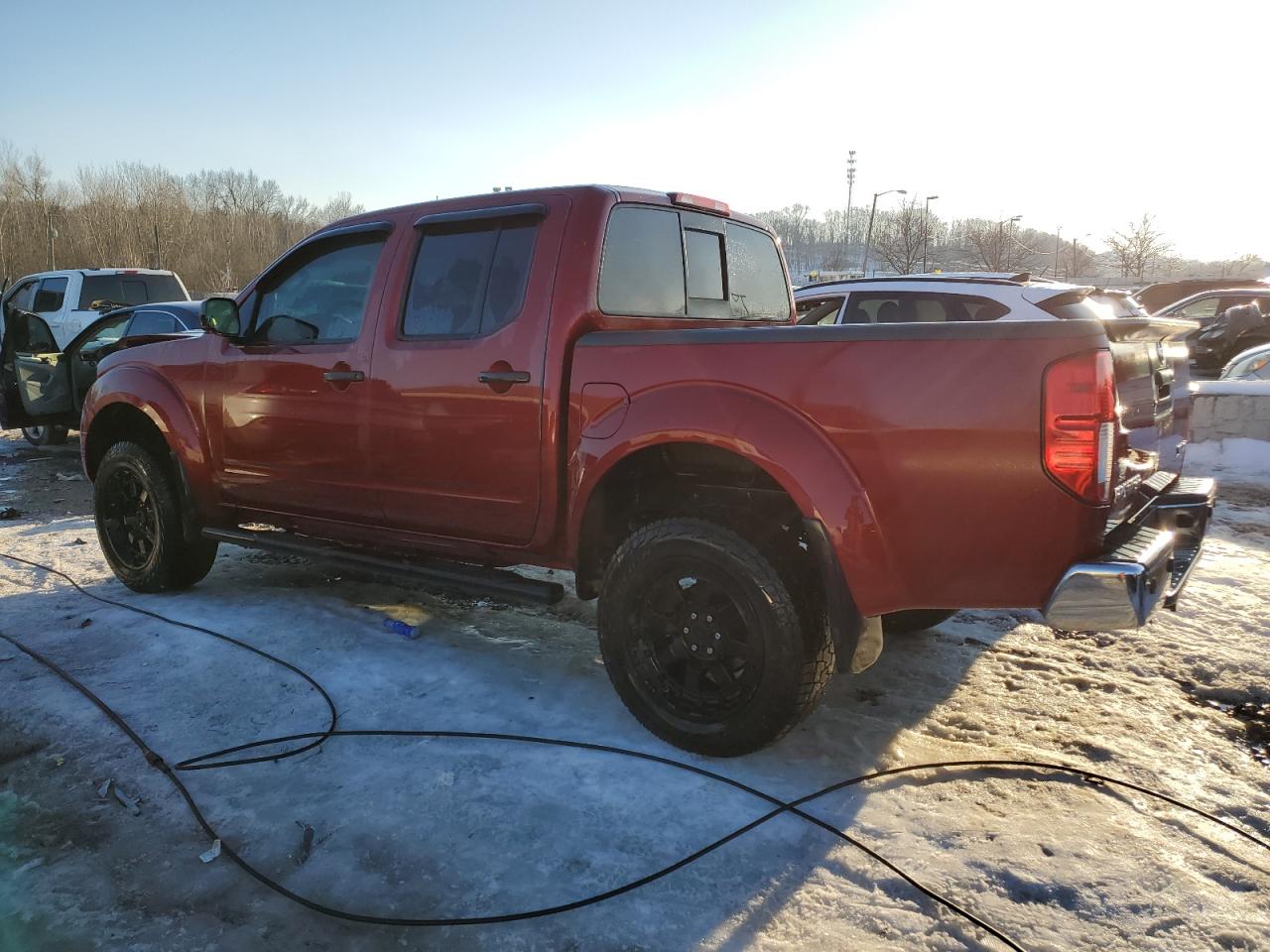 2016 Nissan Navara (Frontier) - Image 2