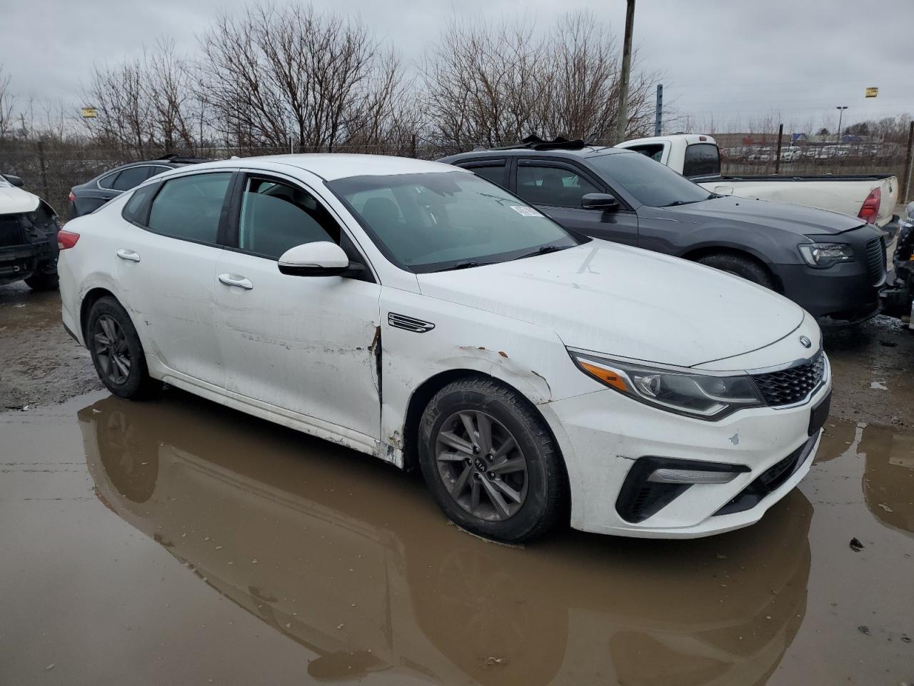 2020 Kia Optima - Image 4
