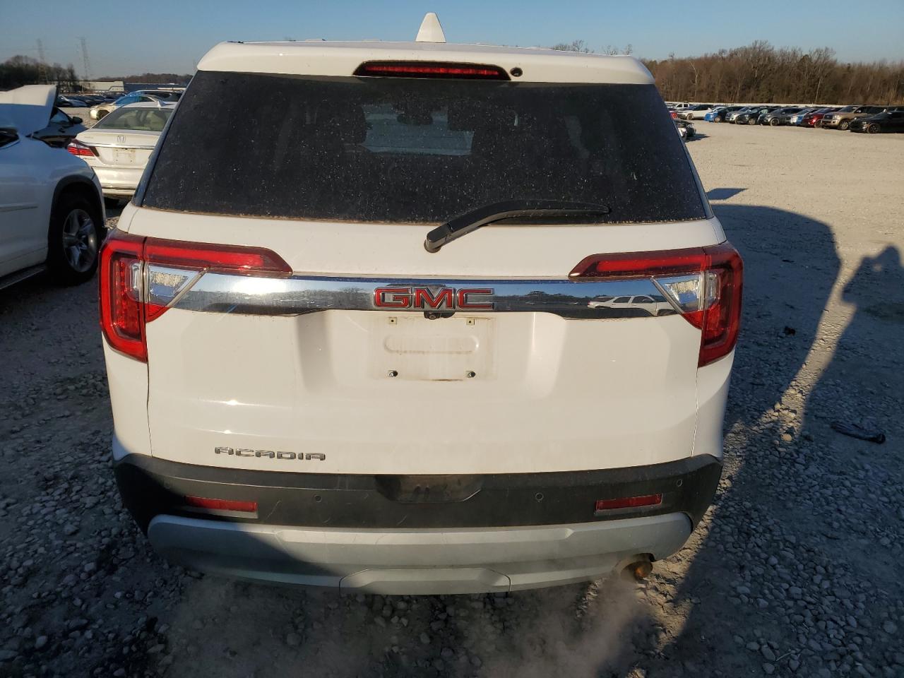 2021 GMC Acadia - Image 6