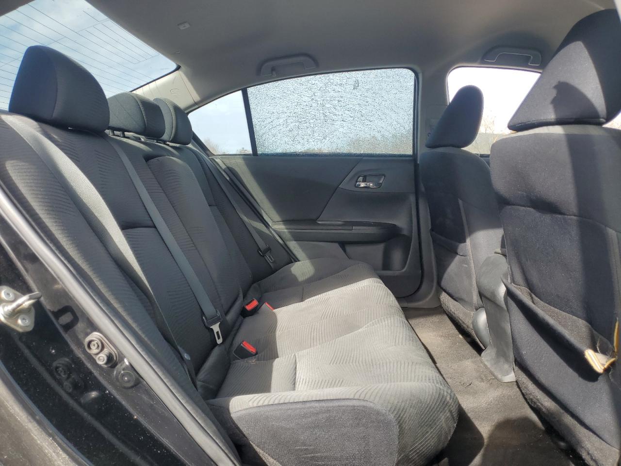 2016 Honda Accord - Image 11