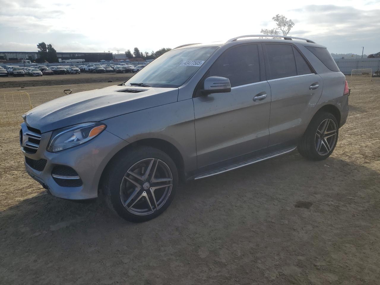 2016 Mercedes-Benz GLE - Image 1