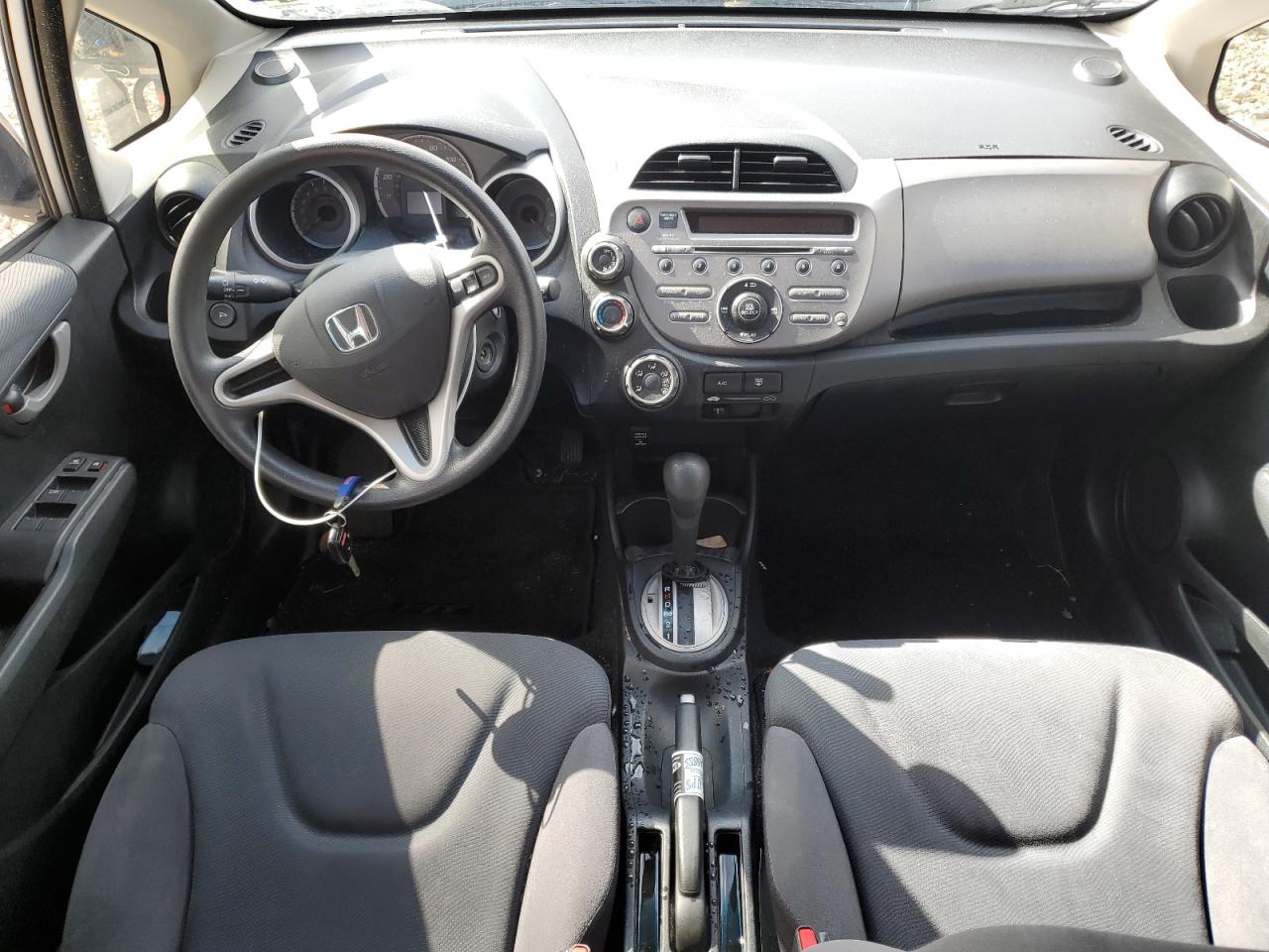 2012 Honda Fit - Image 8