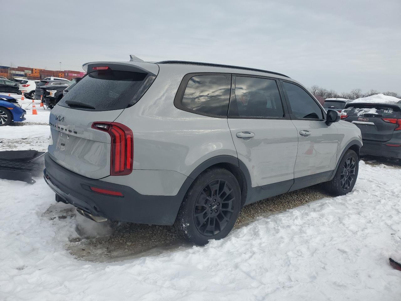 2022 Kia Telluride - Image 3