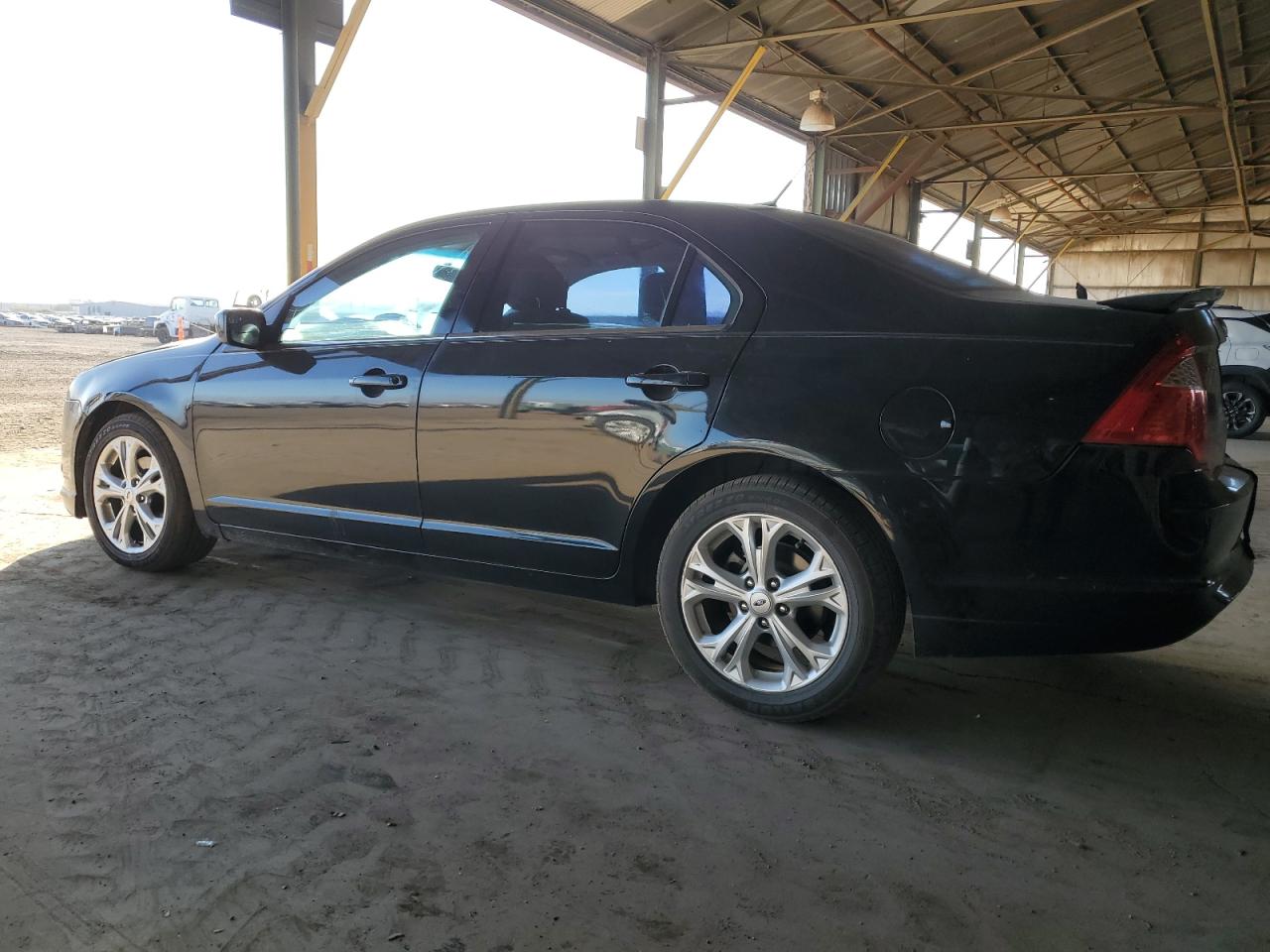 2012 Ford Fusion - Image 2