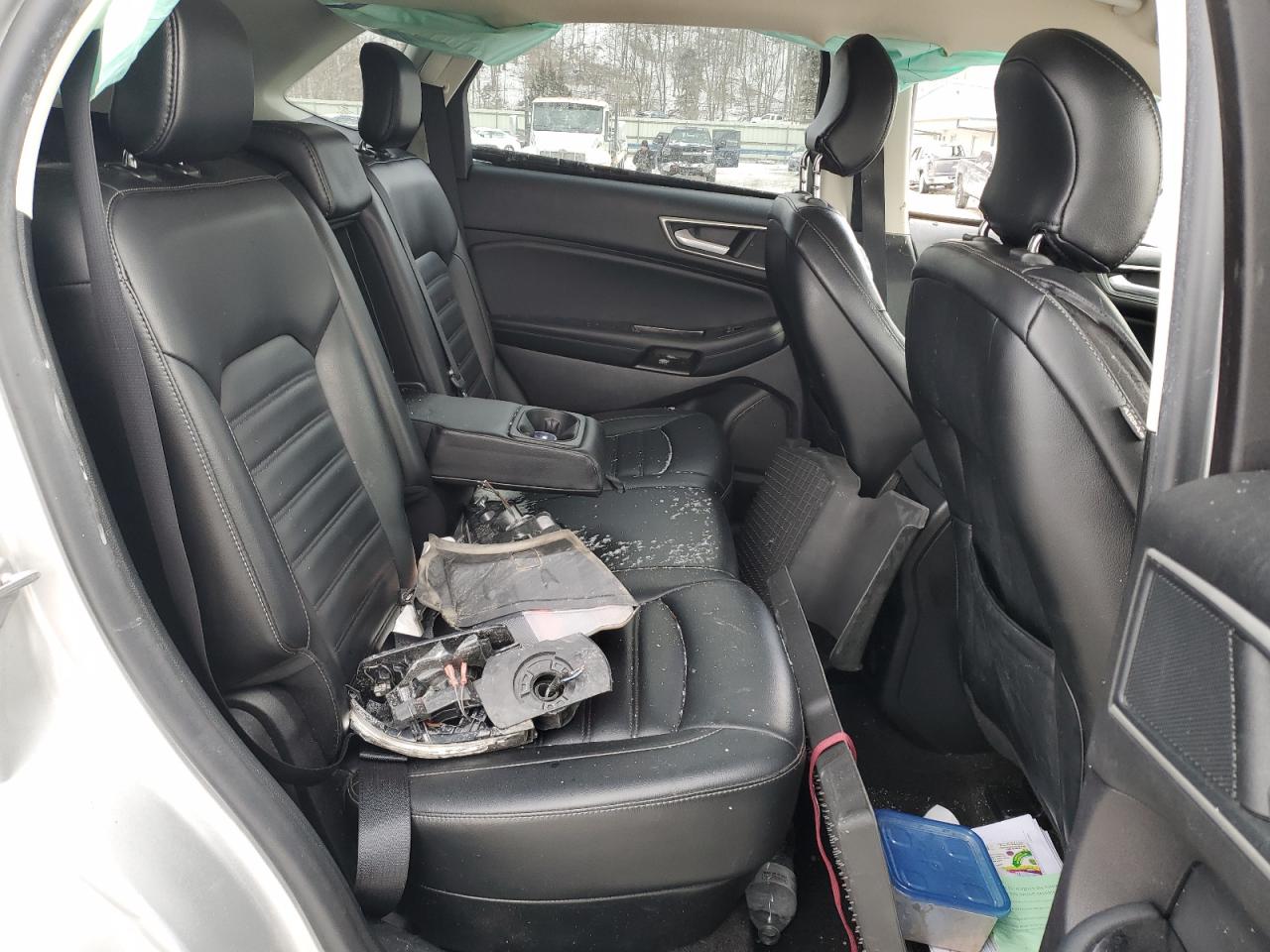 2019 Ford Edge - Image 11