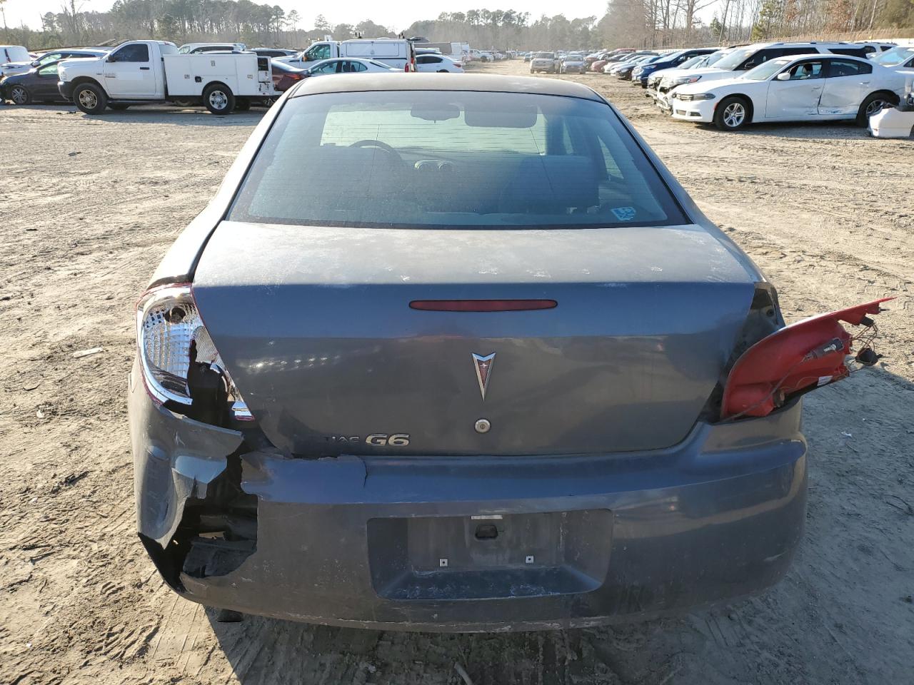 2009 Pontiac G6 - Image 6