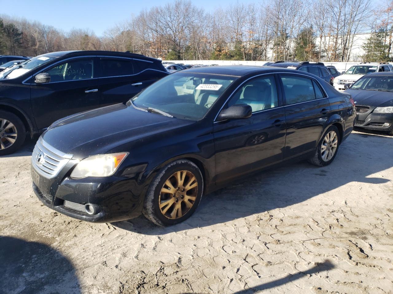 2008 Toyota Avalon - Image 1