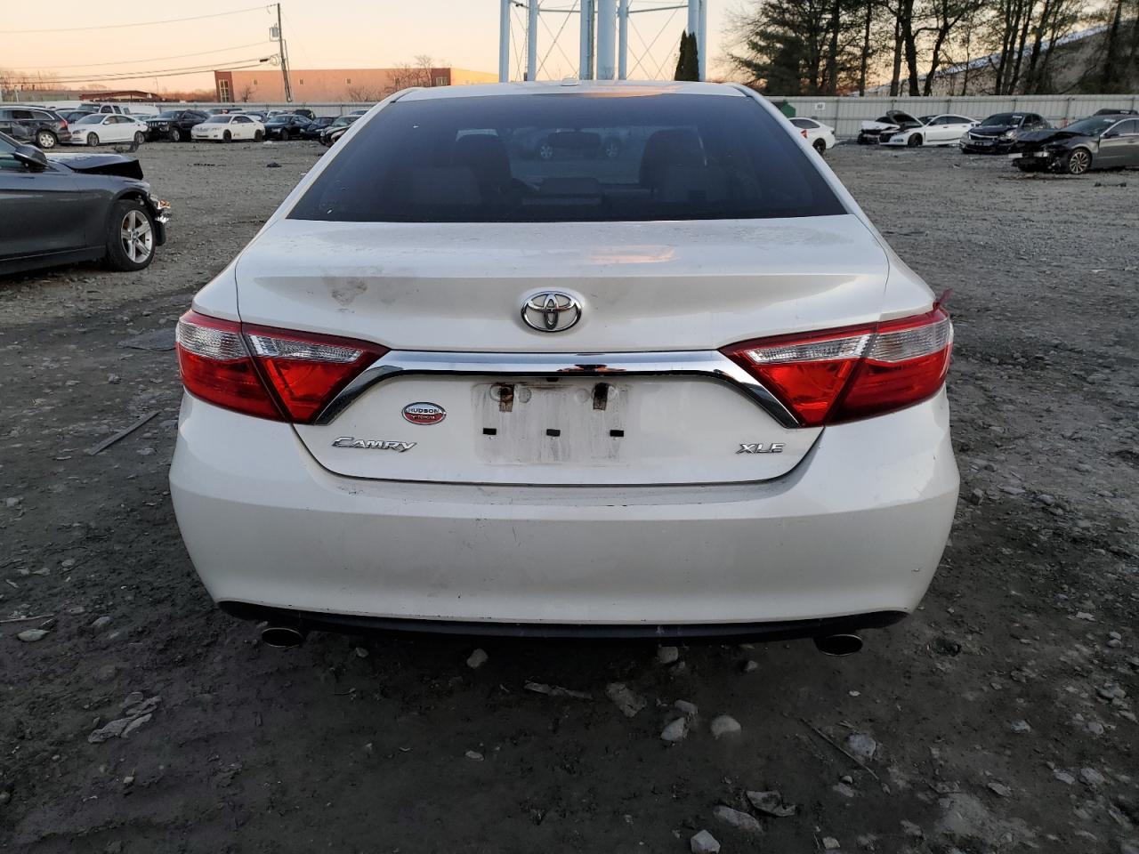 VIN 4T1BK1FK2FU561203 2015 TOYOTA CAMRY no.6