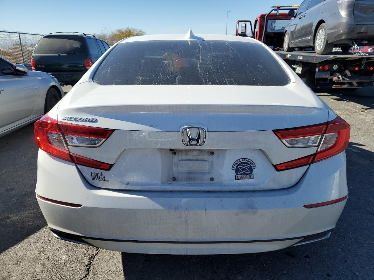 1HGCV1F50JA058453 HONDA ACCORD 2018