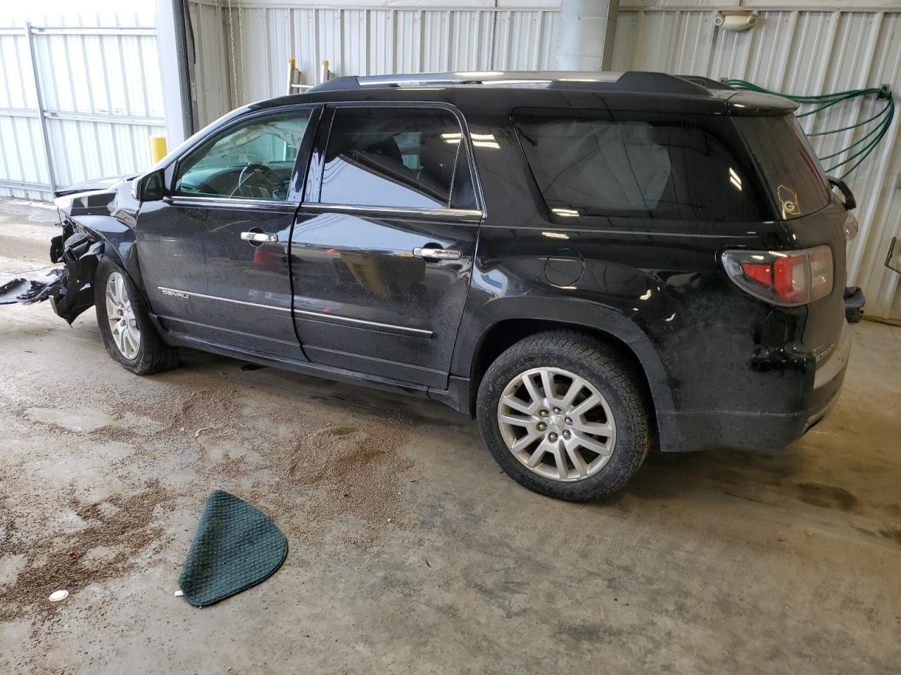 2016 GMC Acadia - Image 2