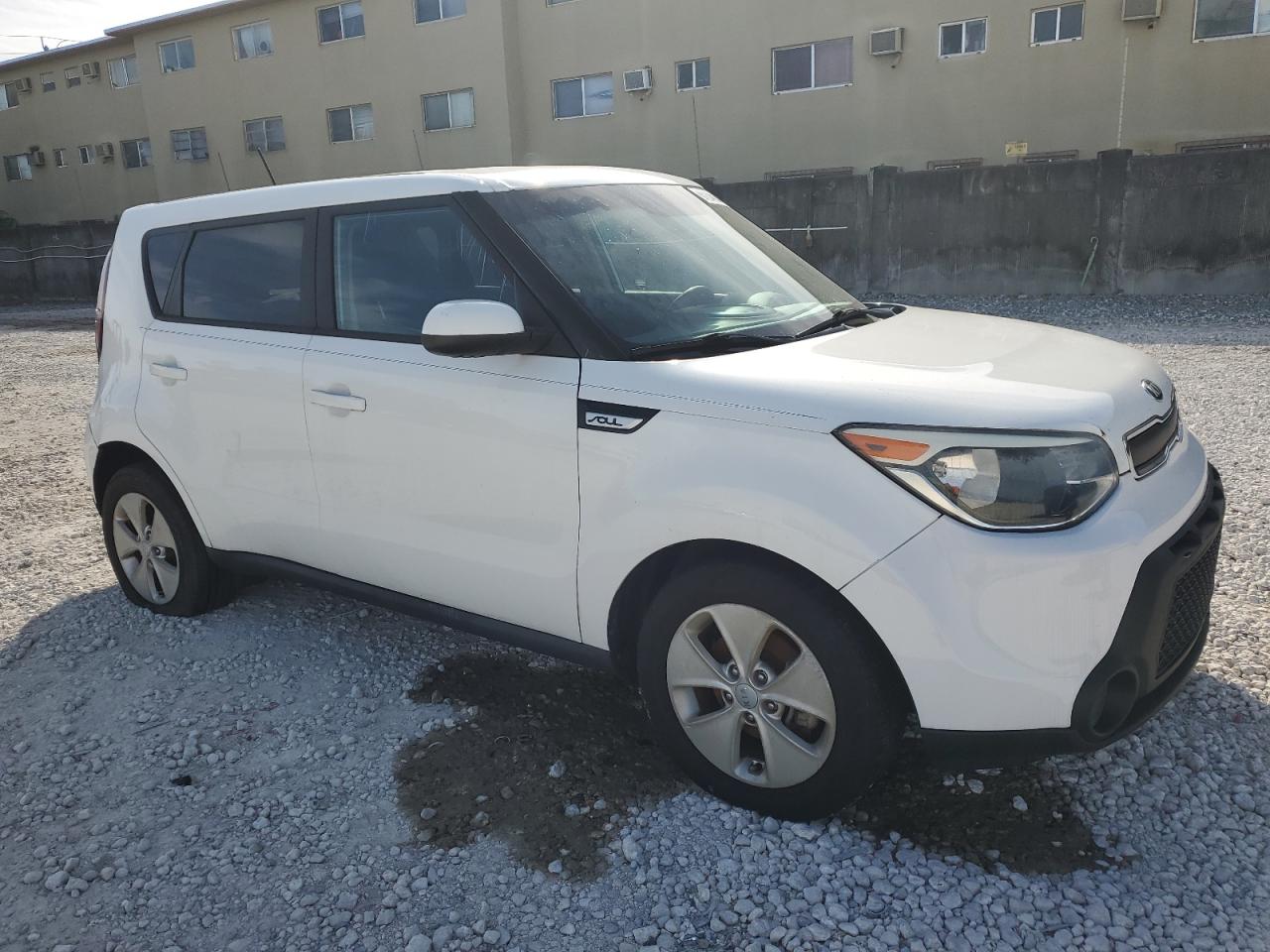 VIN KNDJN2A21F7206347 2015 KIA SOUL no.4