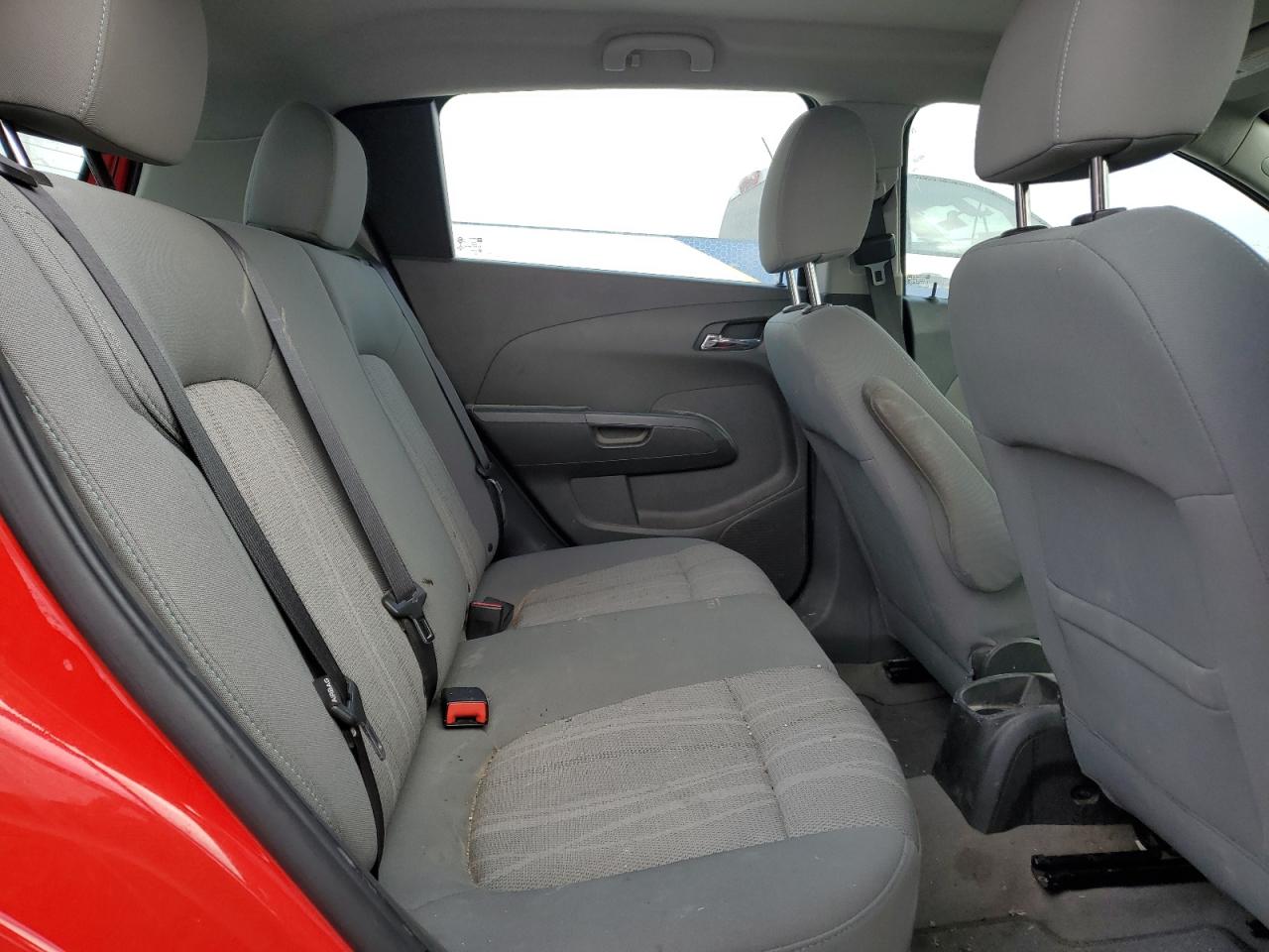 2014 Chevrolet Sonic - Image 10