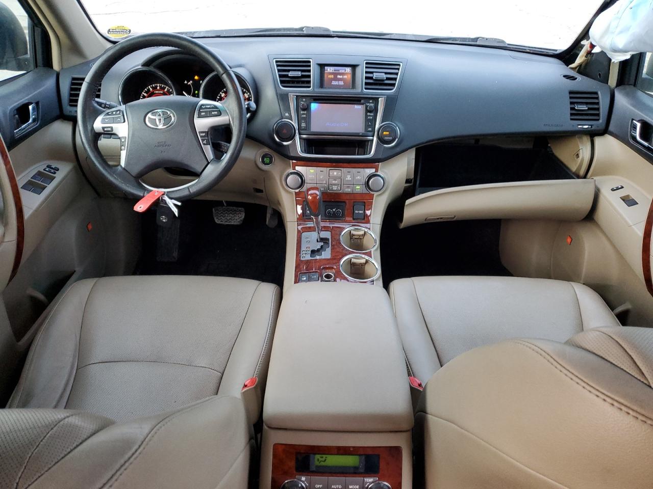 2013 Toyota Highlander - Image 8
