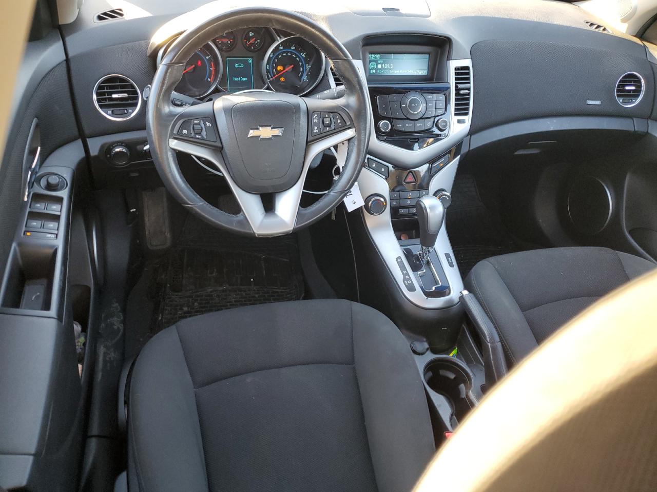 2011 Chevrolet Cruze - Image 8