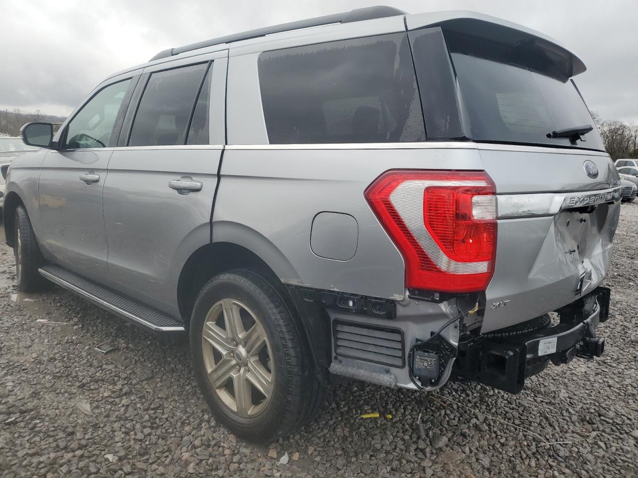 2021 Ford Expedition - Image 2