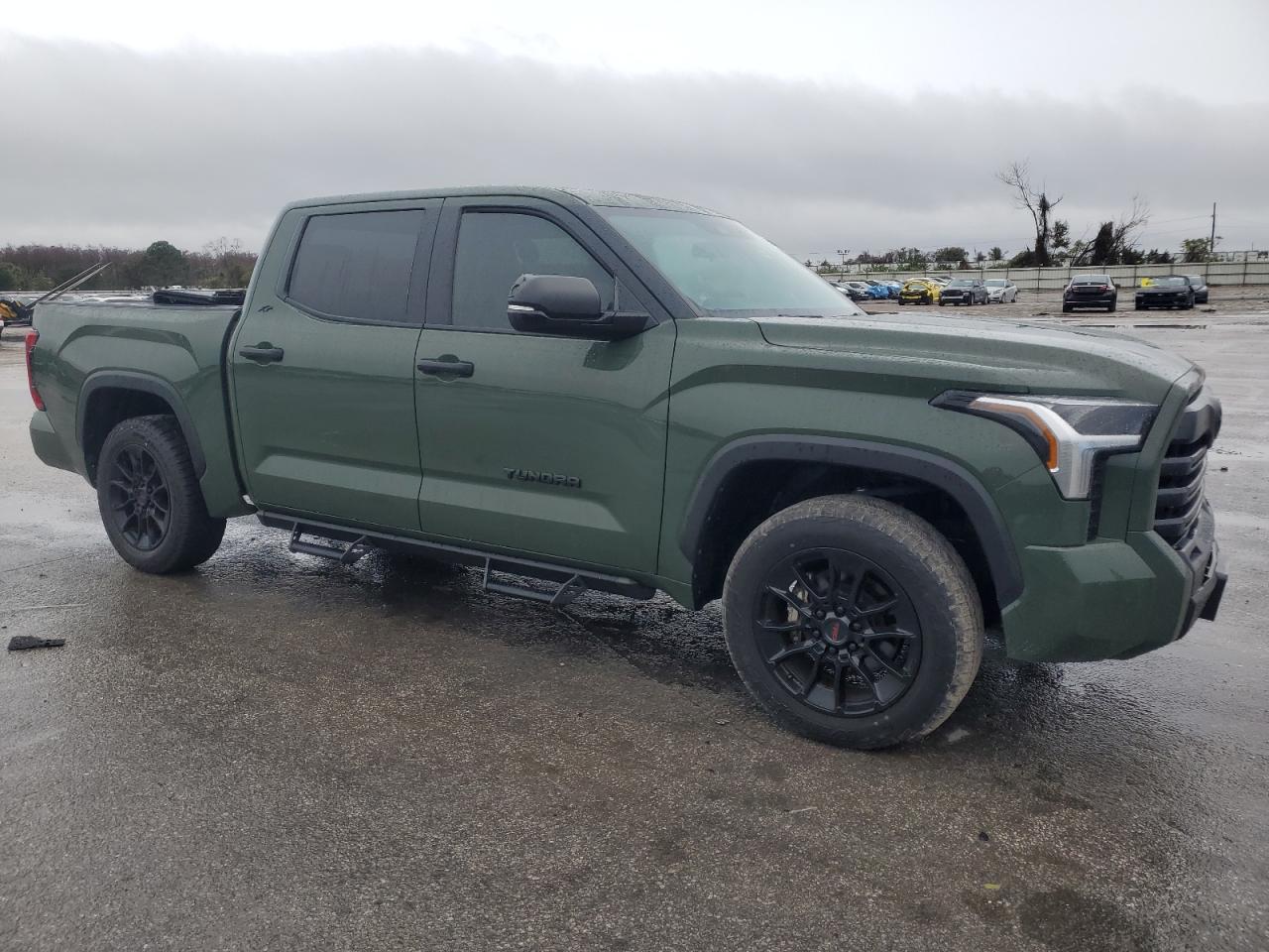 2023 Toyota Tundra - Image 4