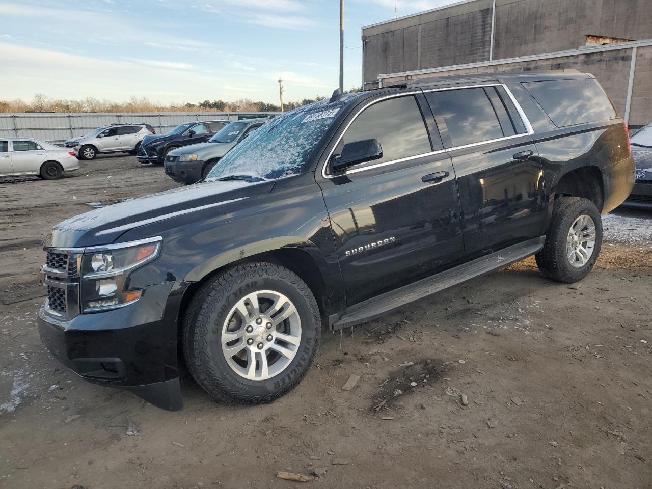 Fredericksburg, VA에서 판매 중인 2020 Chevrolet Suburban K1500 Ls - Front End