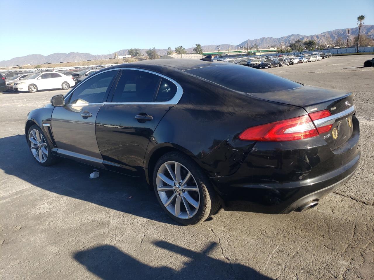 VIN SAJWA0ES8DPS96255 2013 JAGUAR XF no.2