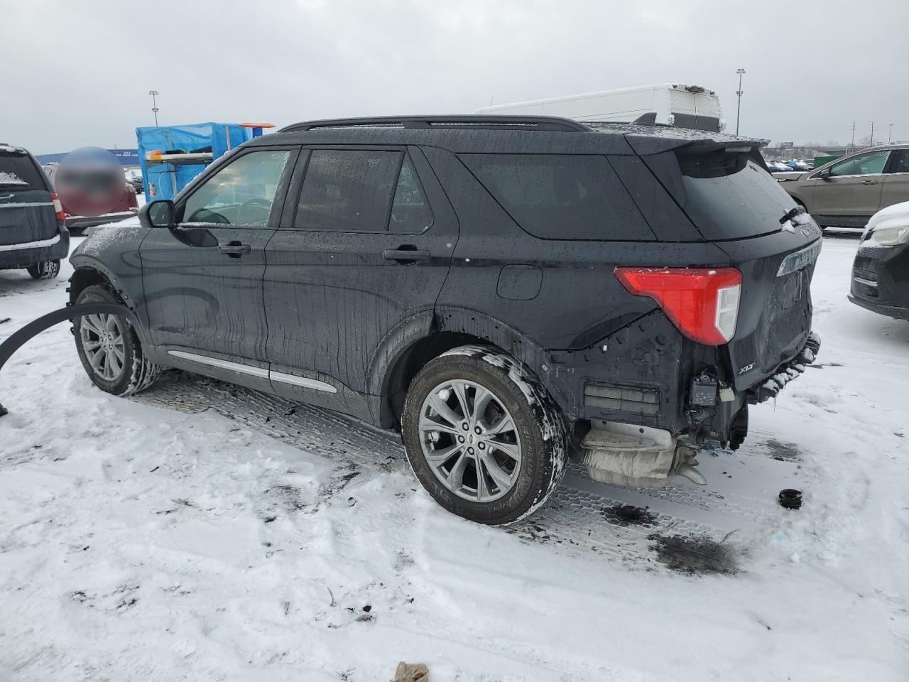 2022 Ford Explorer - Image 2