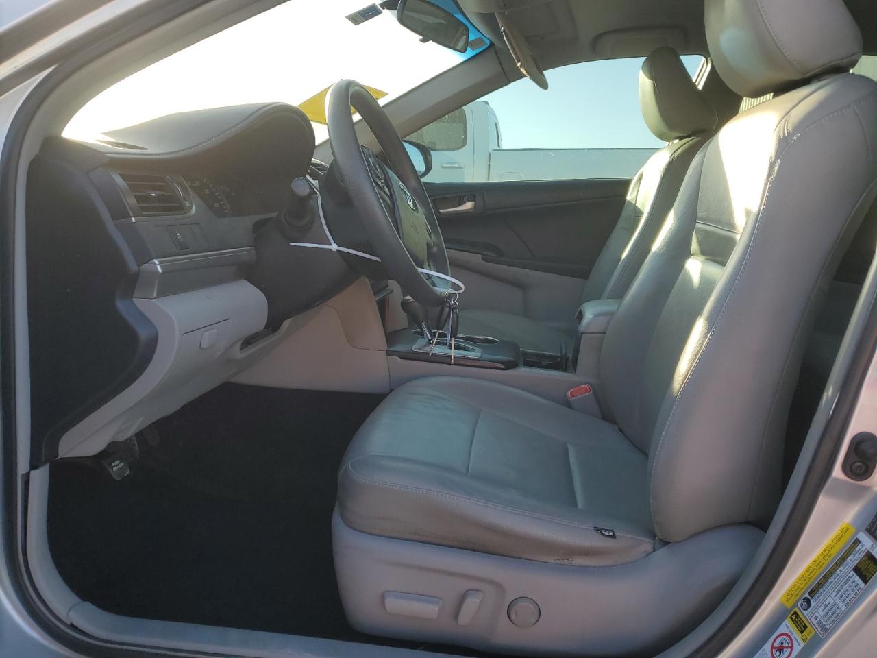 2012 Toyota Camry - Image 7