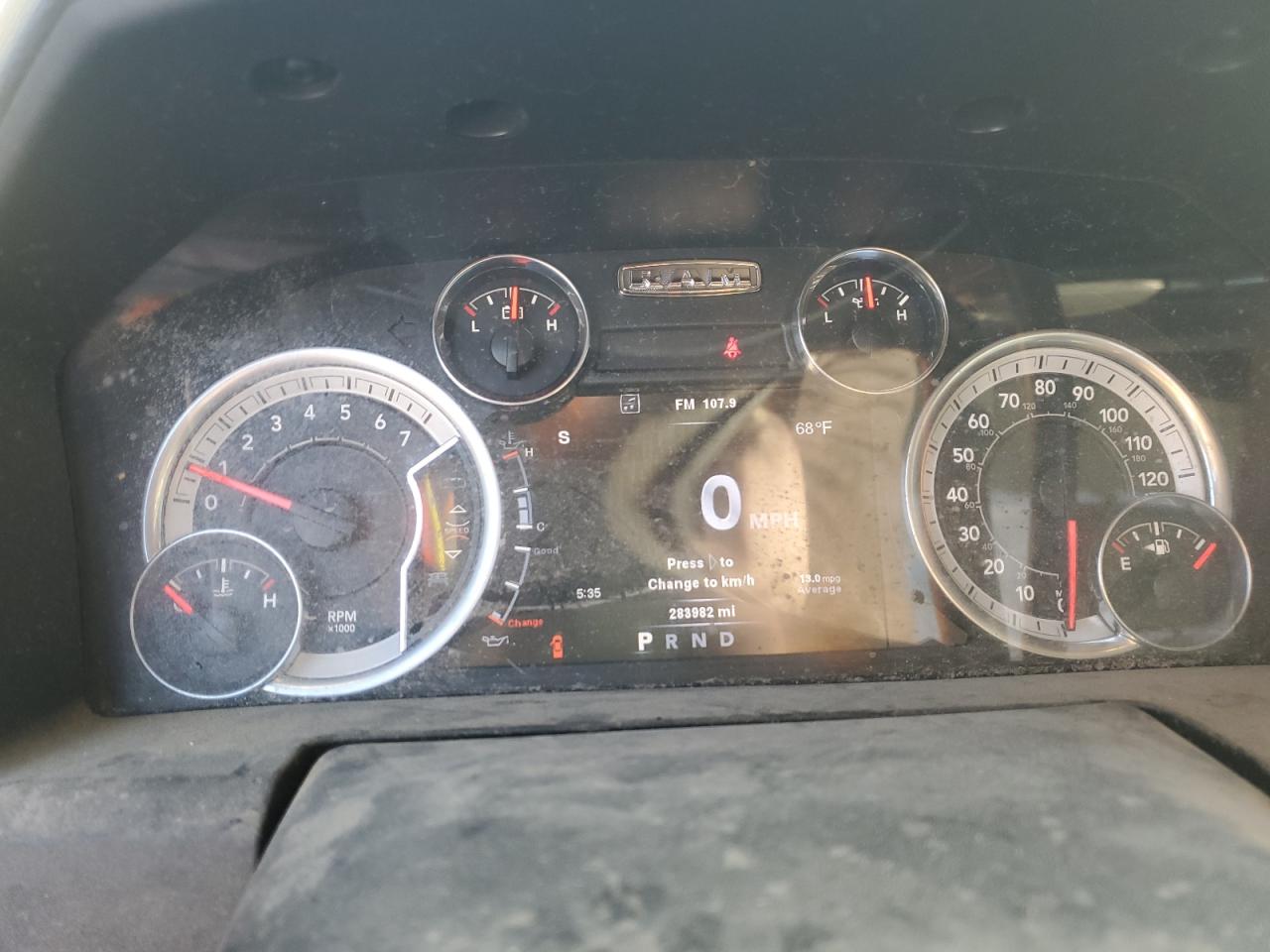 2013 RAM 1500 - Image 9