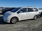 2017 Toyota Sienna Xle for Sale in Antelope, CA - Rear End