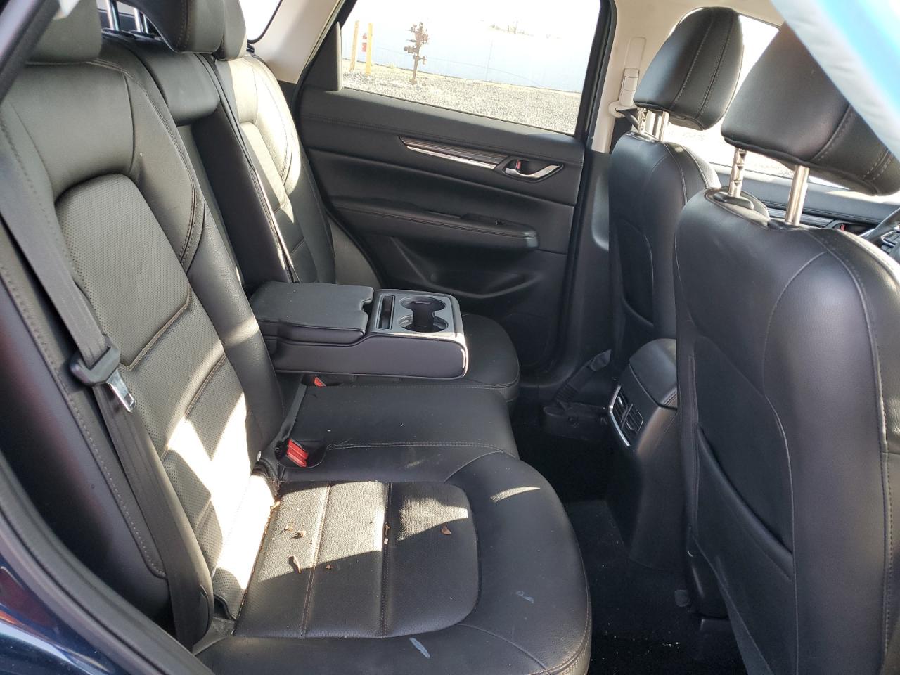 2017 Mazda CX-5 - Image 11