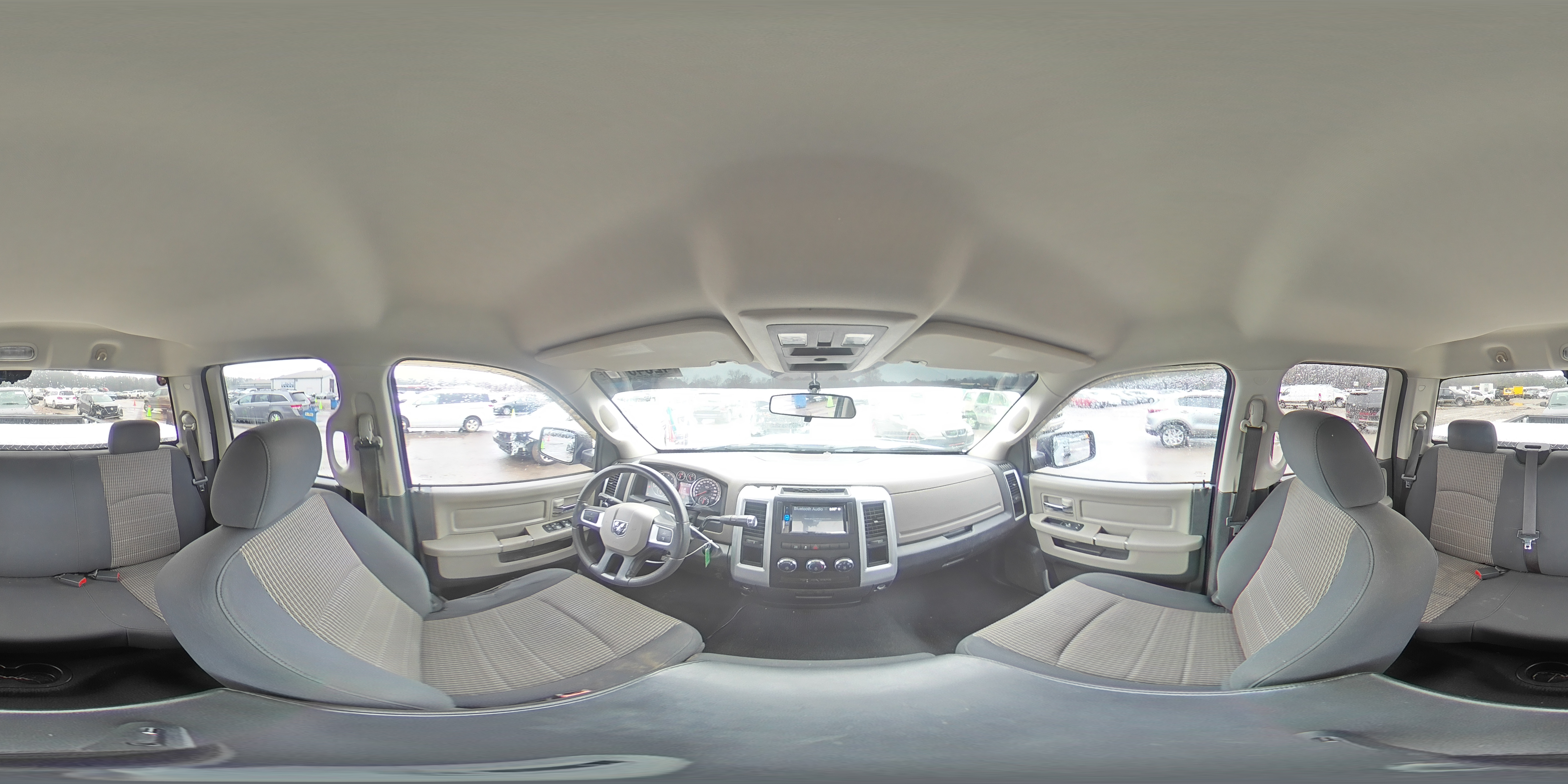 2010 Dodge RAM - Image 13