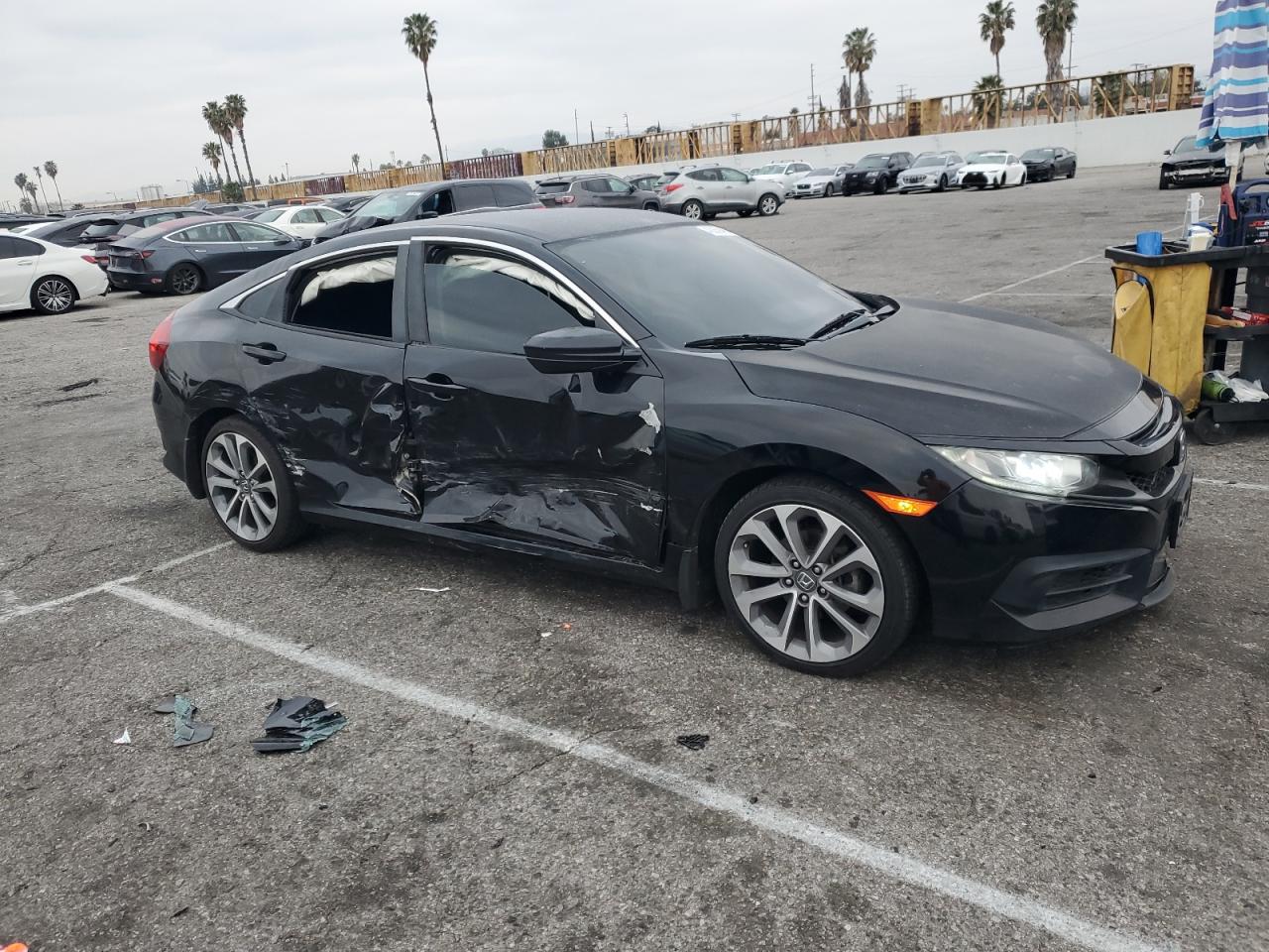 2017 Honda Civic - Image 4