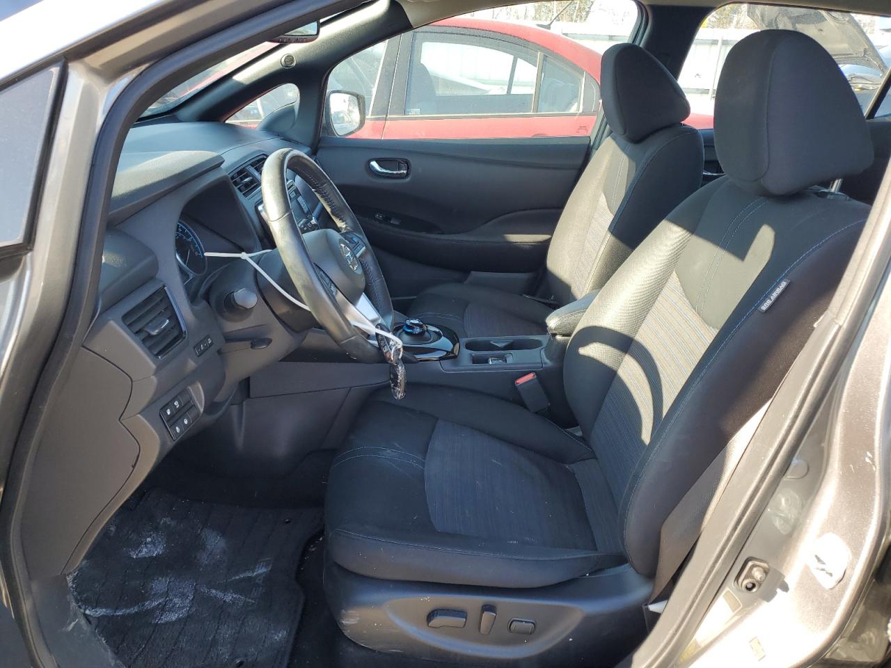 2018 Nissan Leaf - Image 7