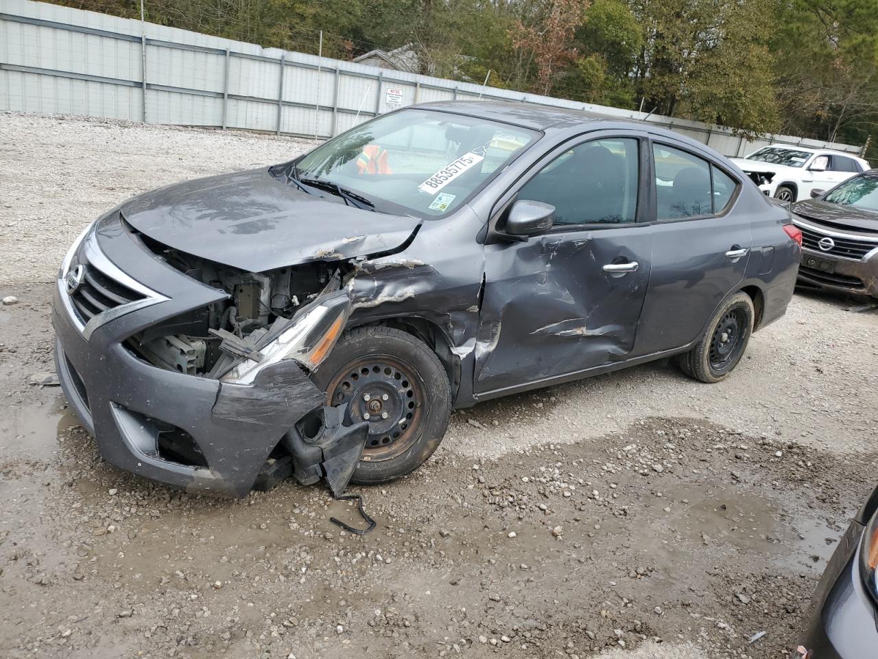 2019 Nissan Versa - Image 1