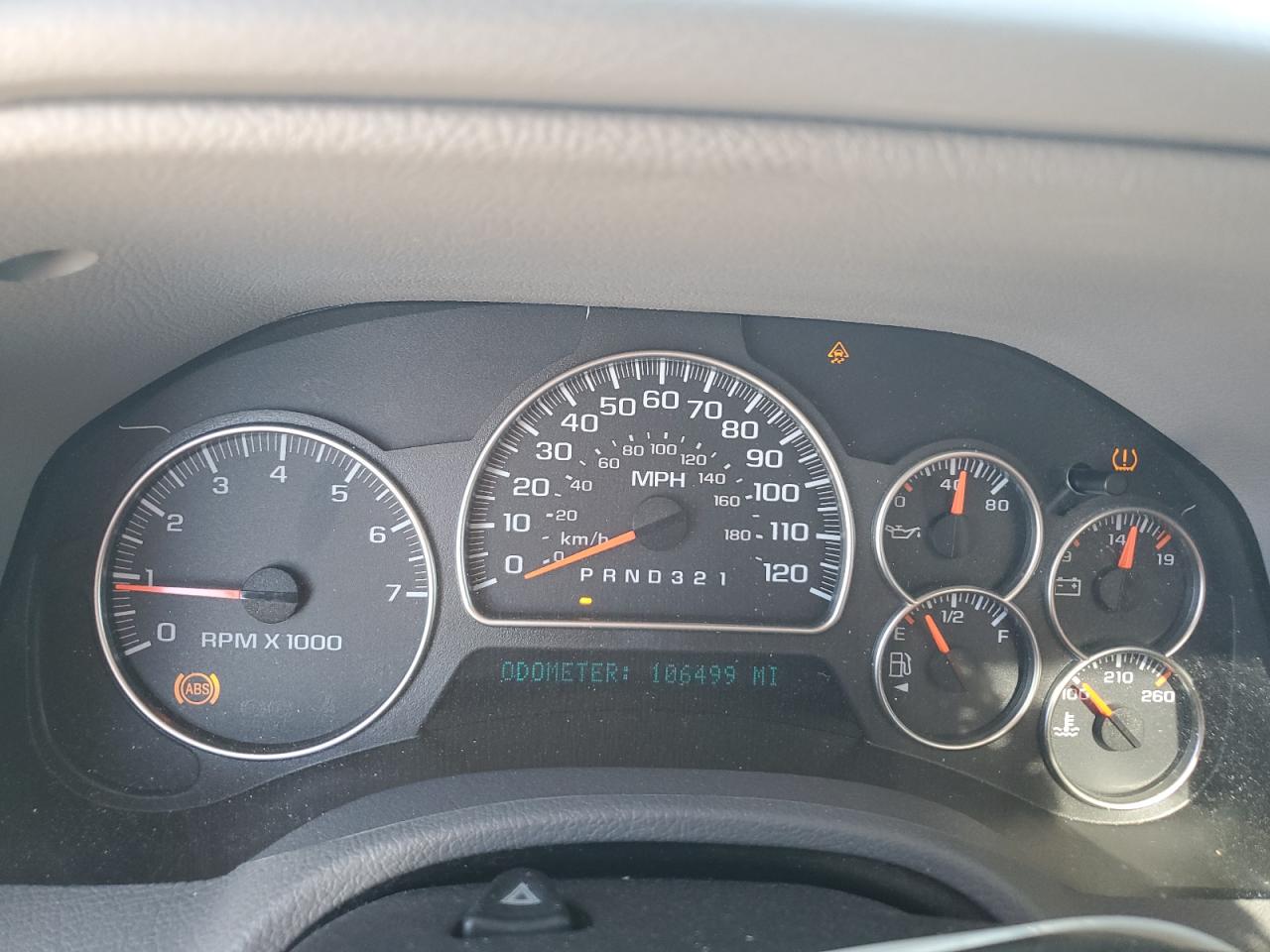 2007 GMC Envoy - Image 9