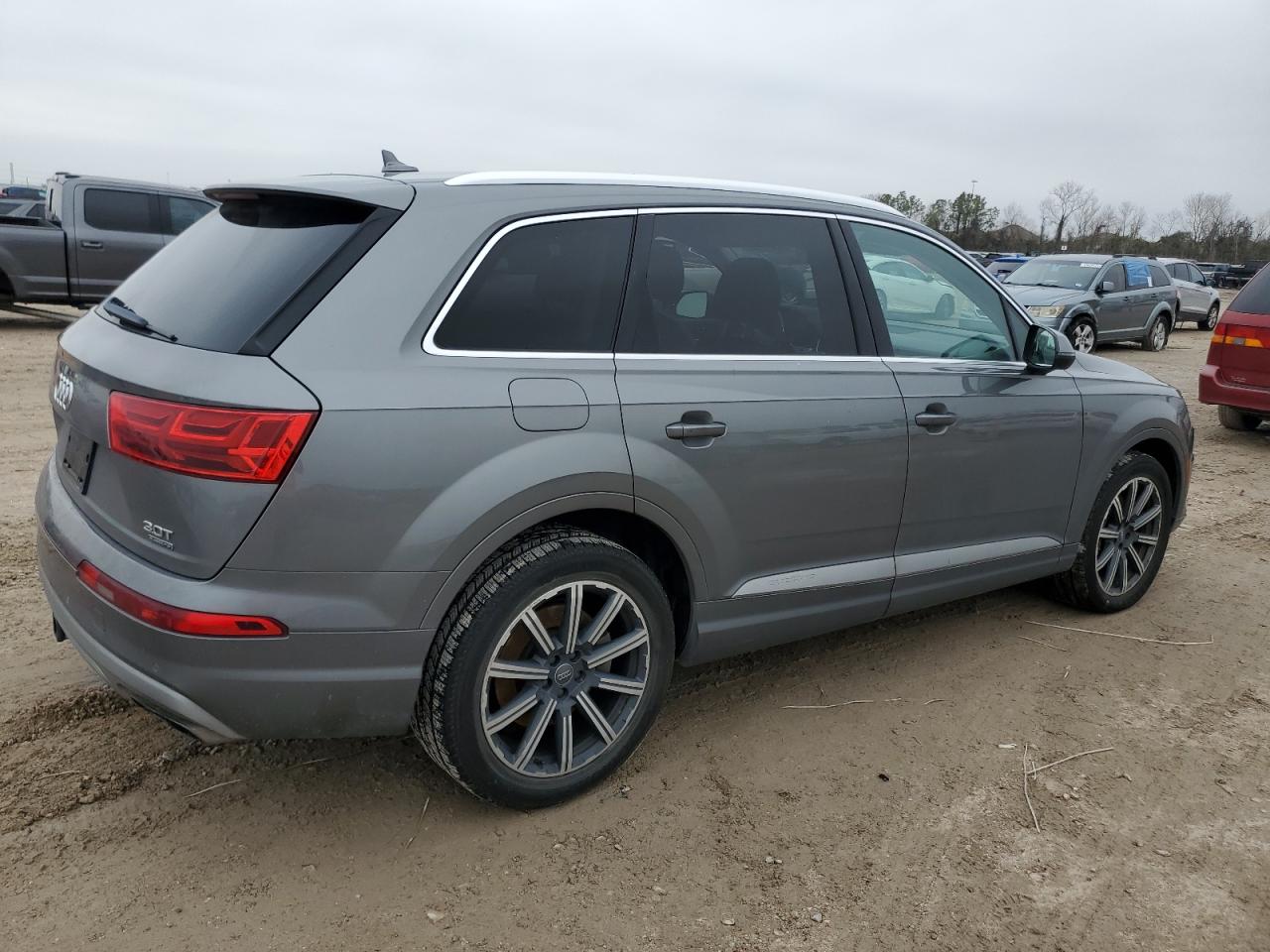 2017 Audi Q7 - Image 3