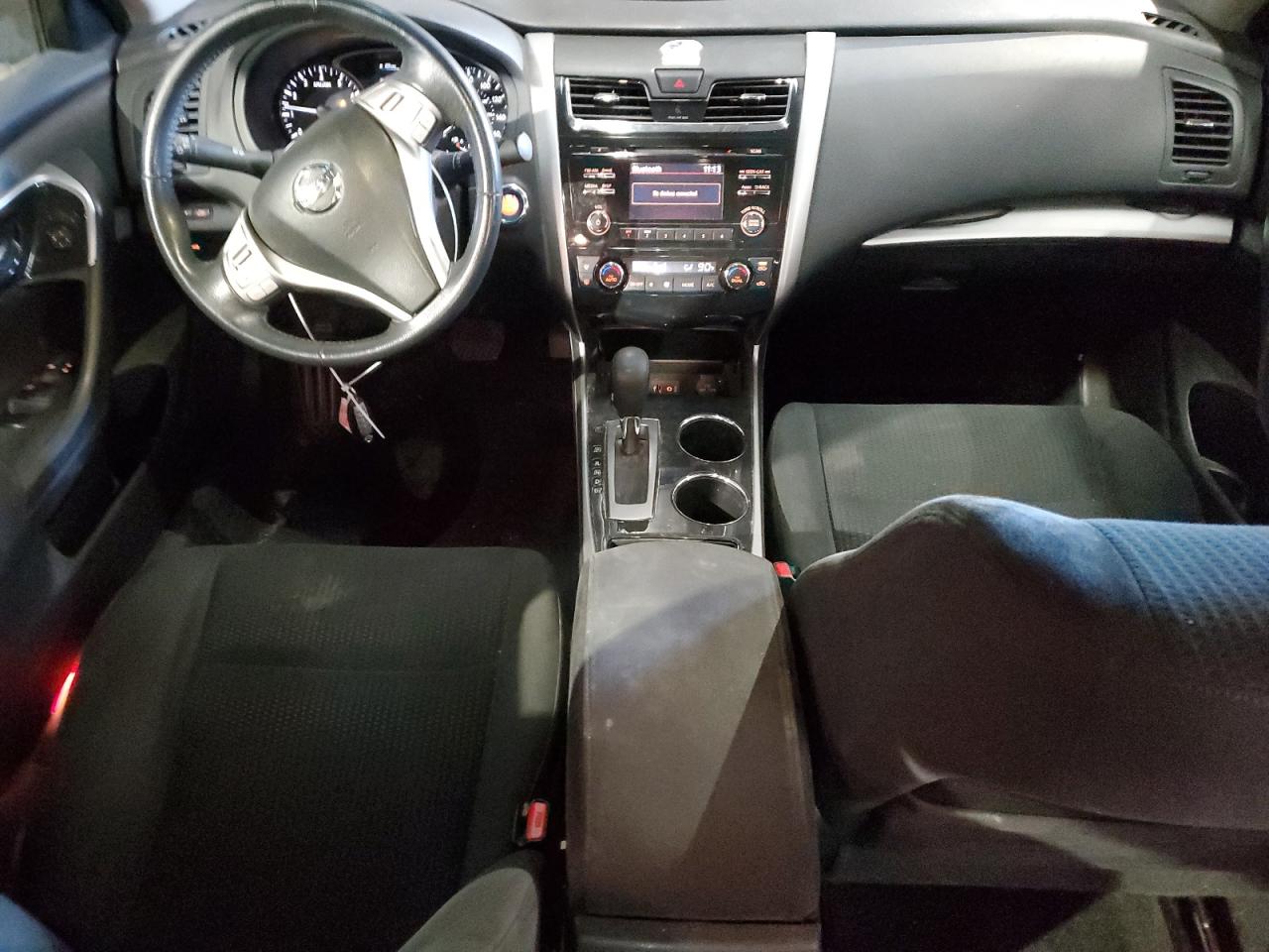2014 Nissan Altima - Image 8