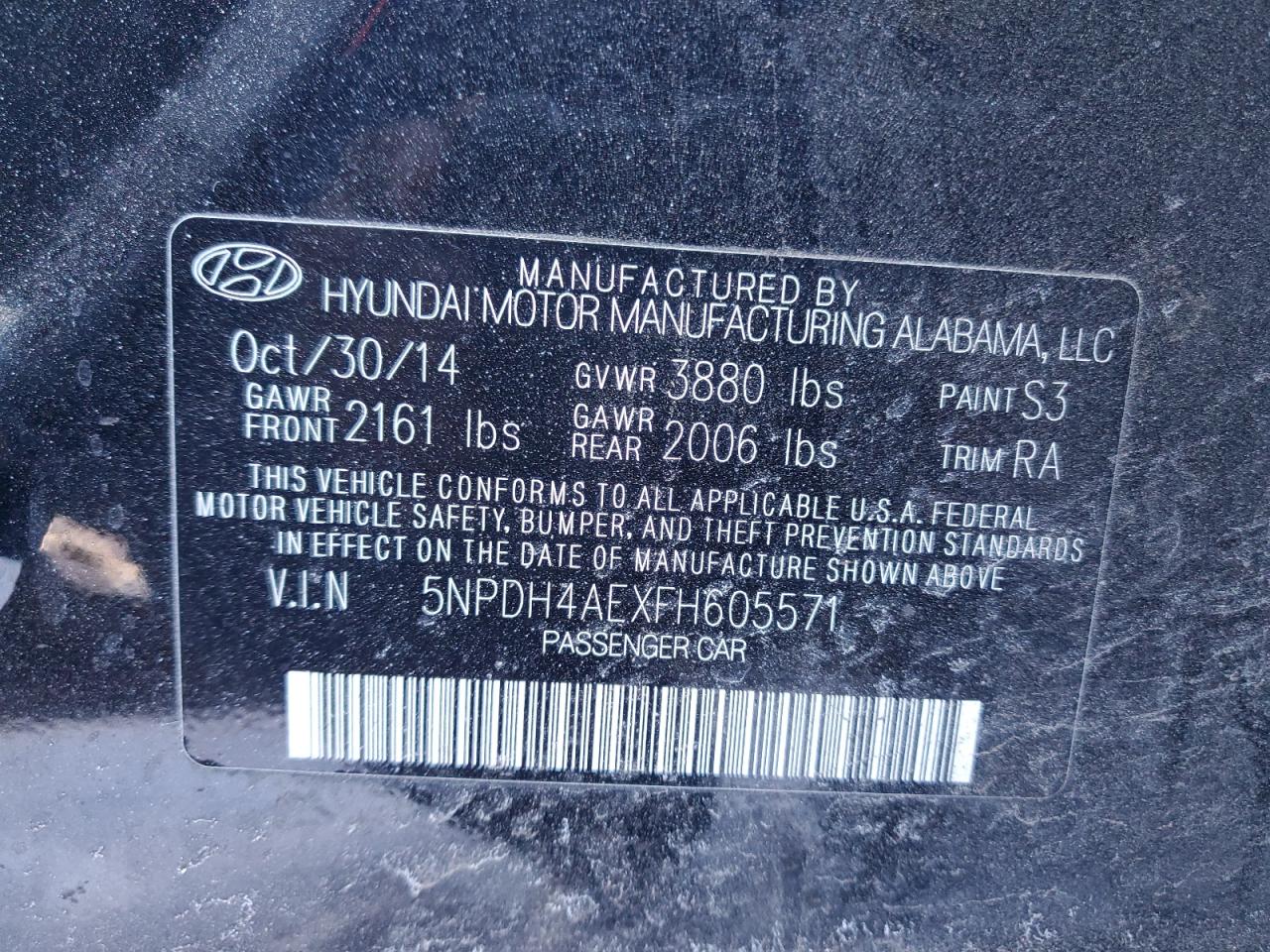 2015 Hyundai Elantra - Image 12