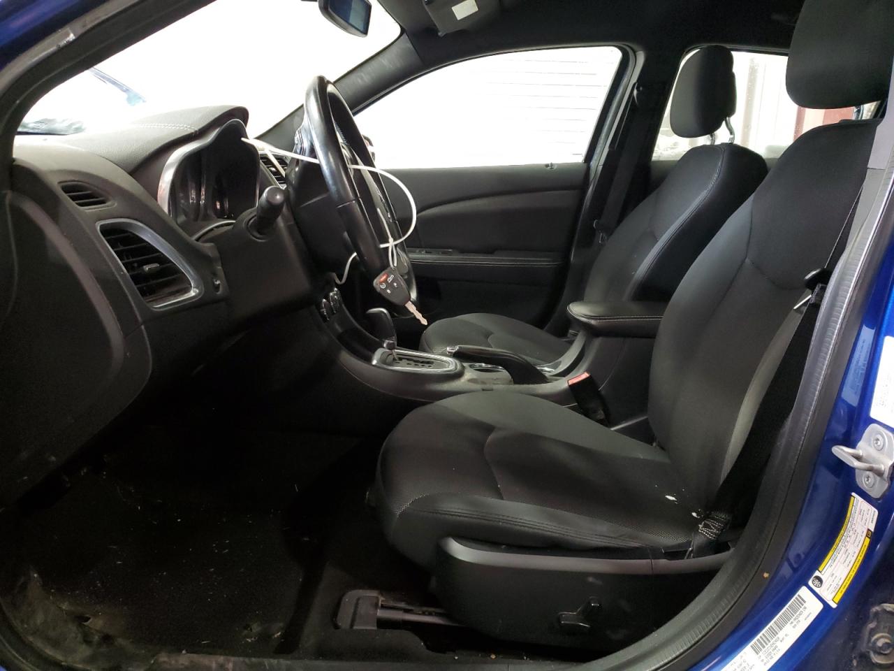 2013 Dodge Avenger - Image 7