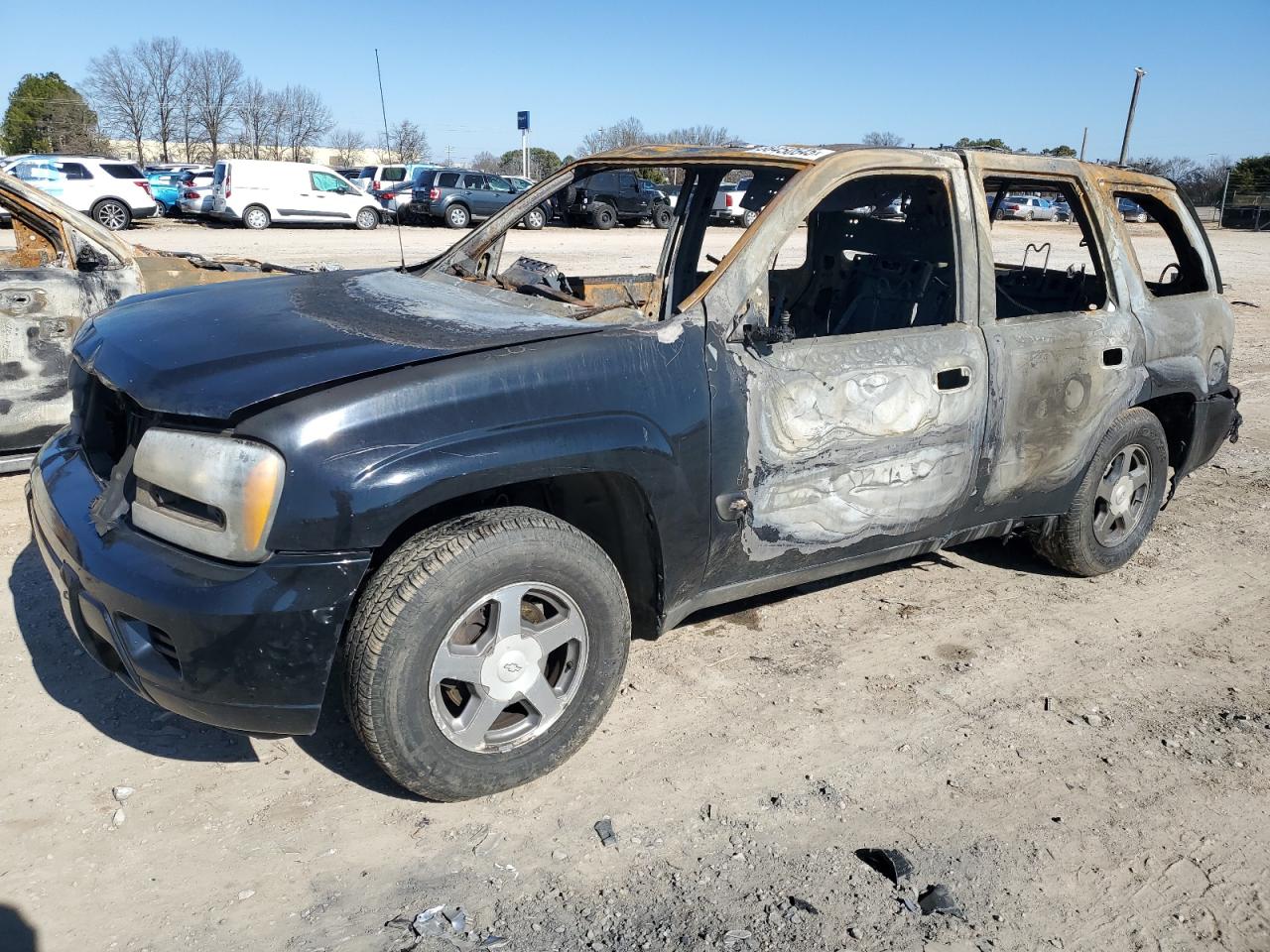 2004 Chevrolet TrailBlazer - Image 1