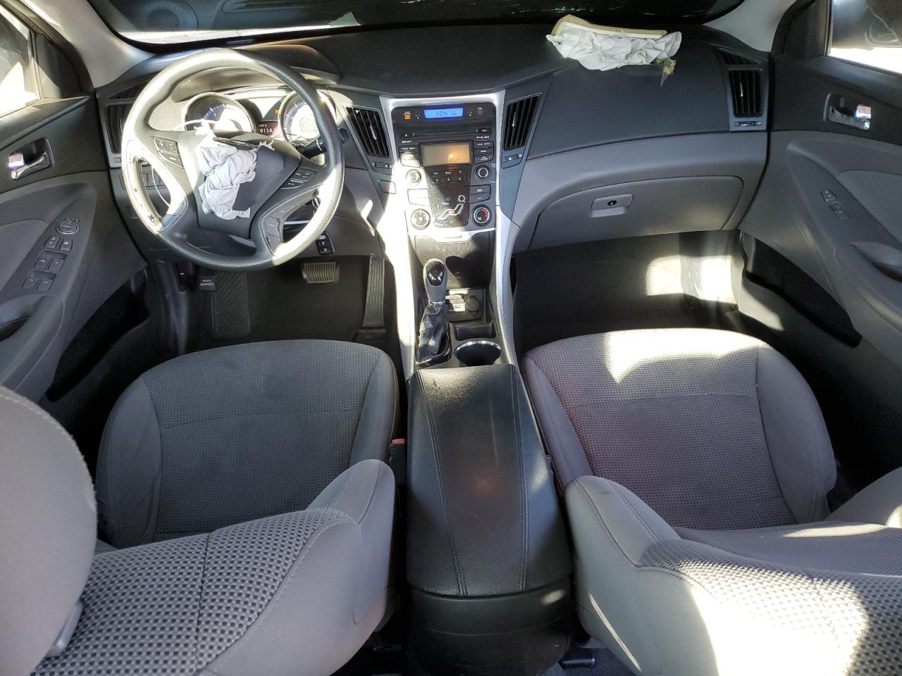 2013 Hyundai Sonata - Image 8