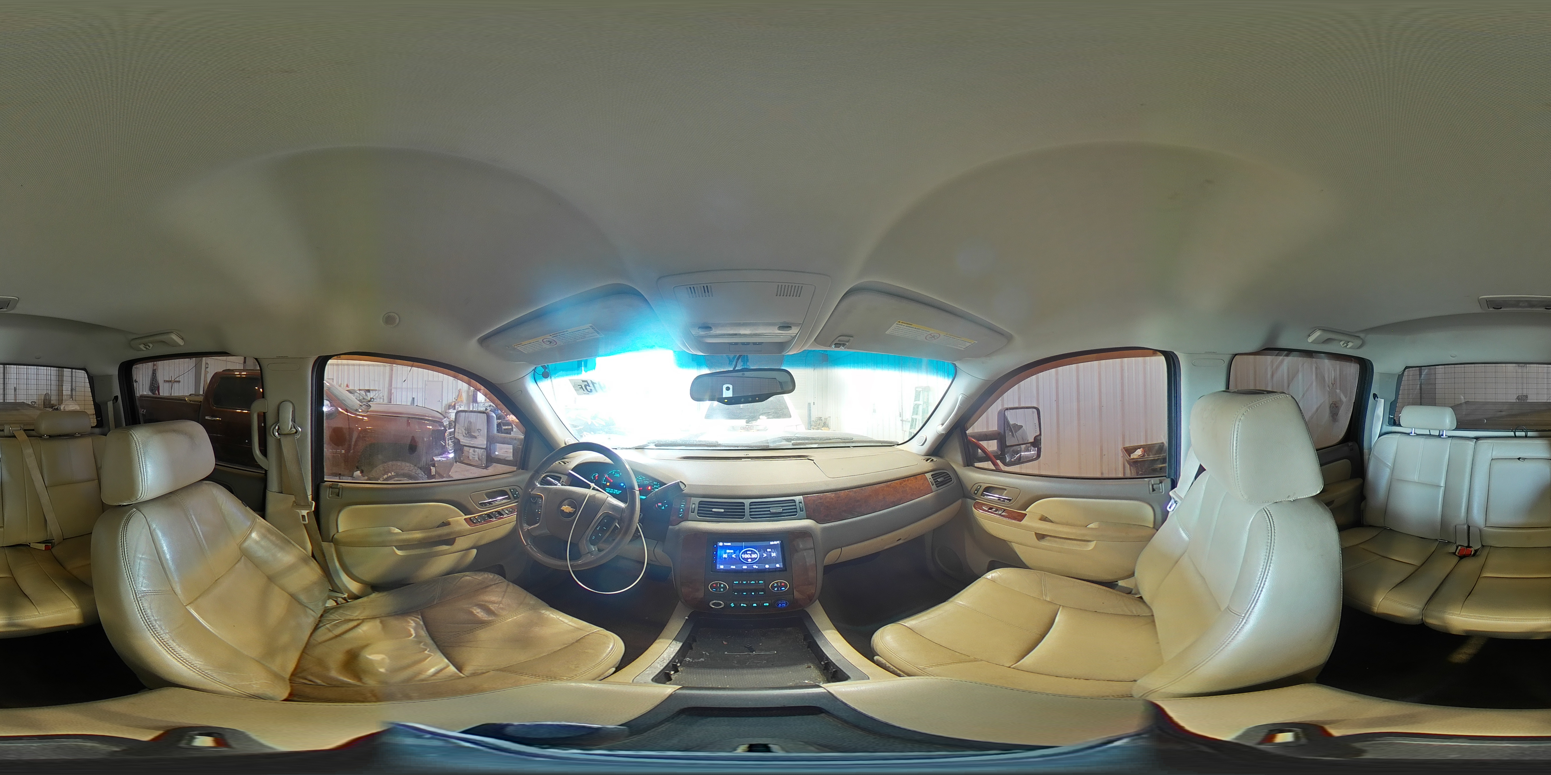2011 Chevrolet Silverado - Image 14