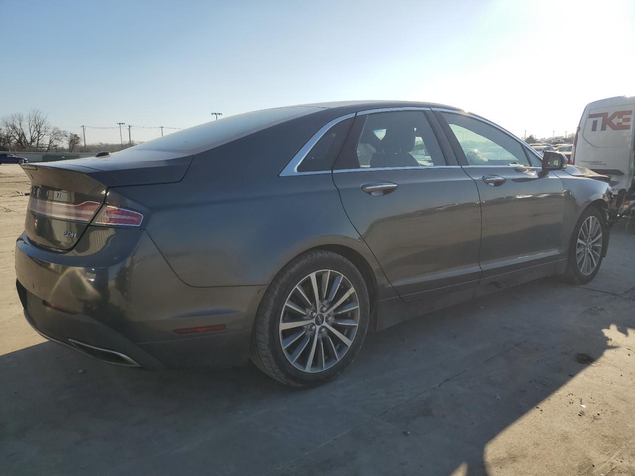 2017 Lincoln MKZ - Image 3